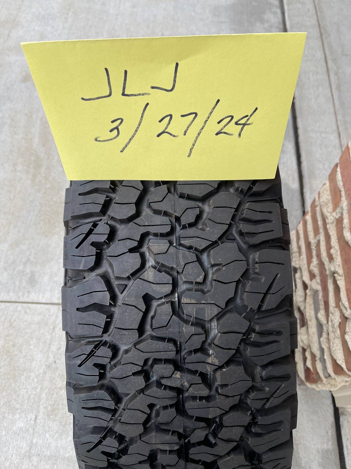 Jeep Gladiator New BFG 285/70R 17  All Terrain T/A KO2  on steel wheel IMG_6098