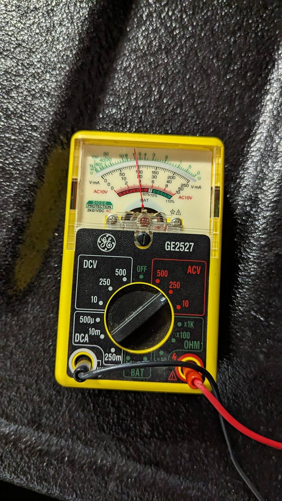 Jeep Gladiator 115v plug in rear seat console PXL_20240327_231635974