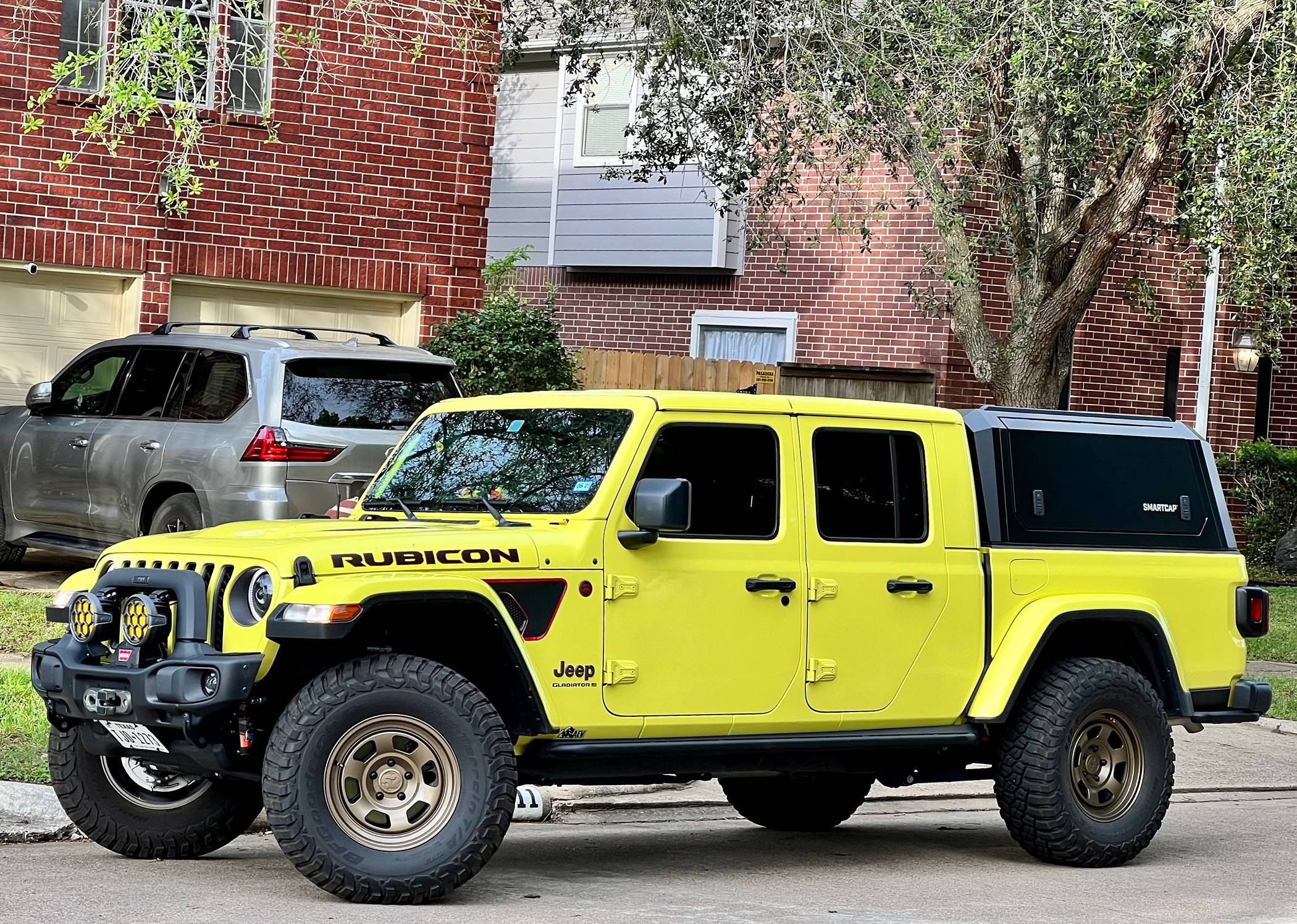 Jeep Gladiator Stock Mojave Eye to Eye Measurements? 180A1F8C-08BC-4F37-87F5-A3DC2BF4BC42