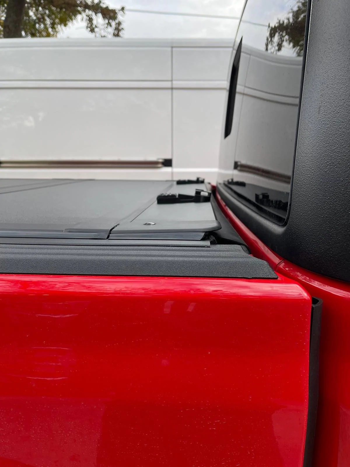 Jeep Gladiator Looking for opinions on tonneau cover IMG_5835