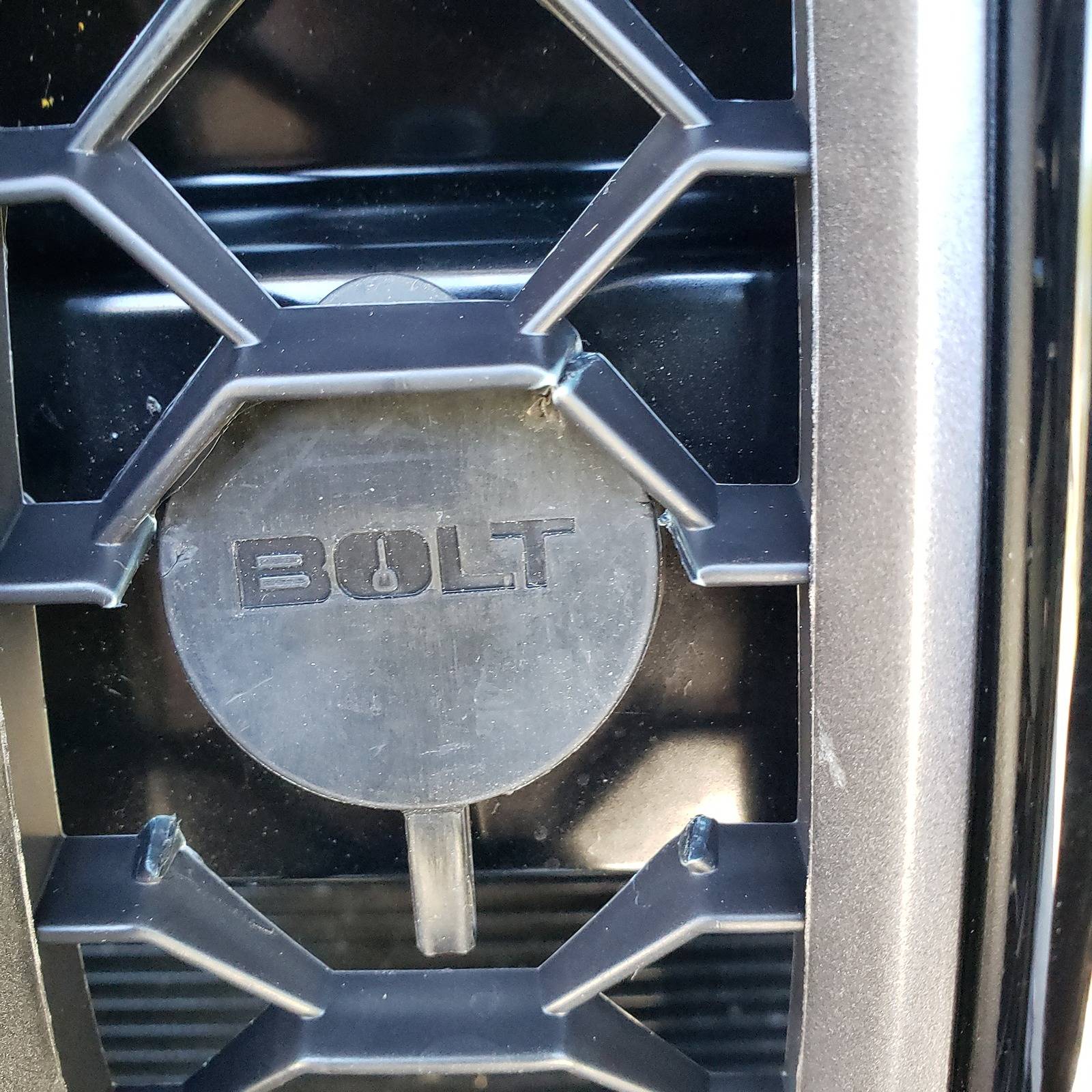 Jeep Gladiator Bolt hood lock install 20240329_120743[1]