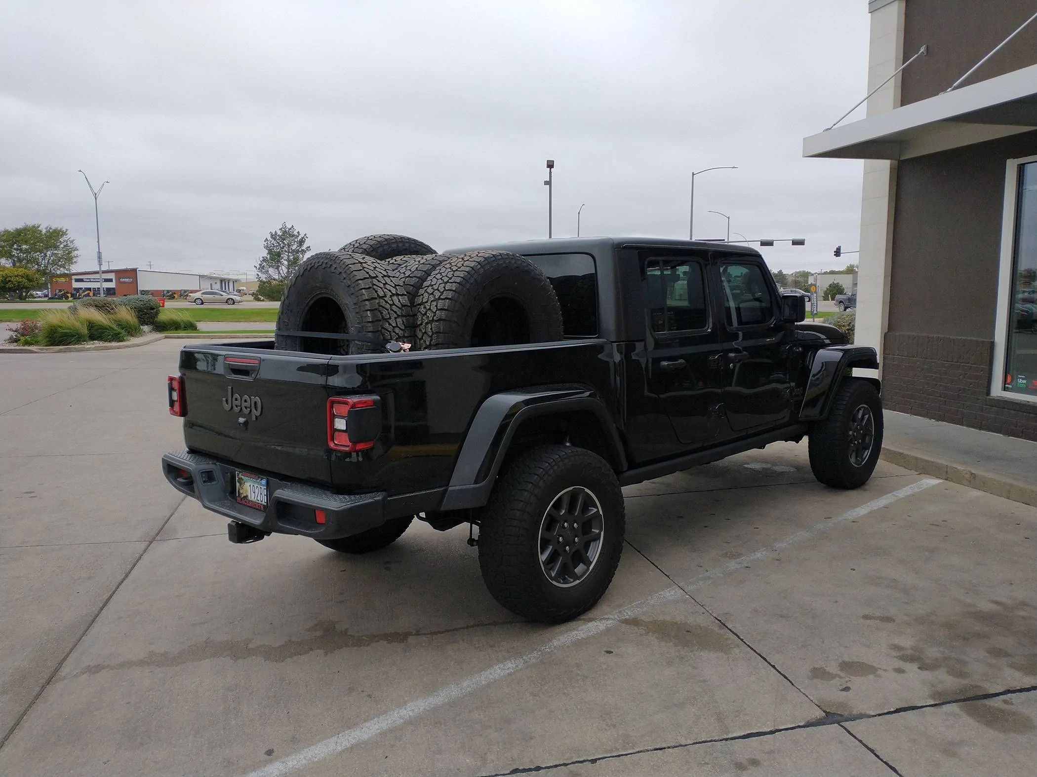 Jeep Gladiator Silly Question - 37s in Bed? They Fit-Easily