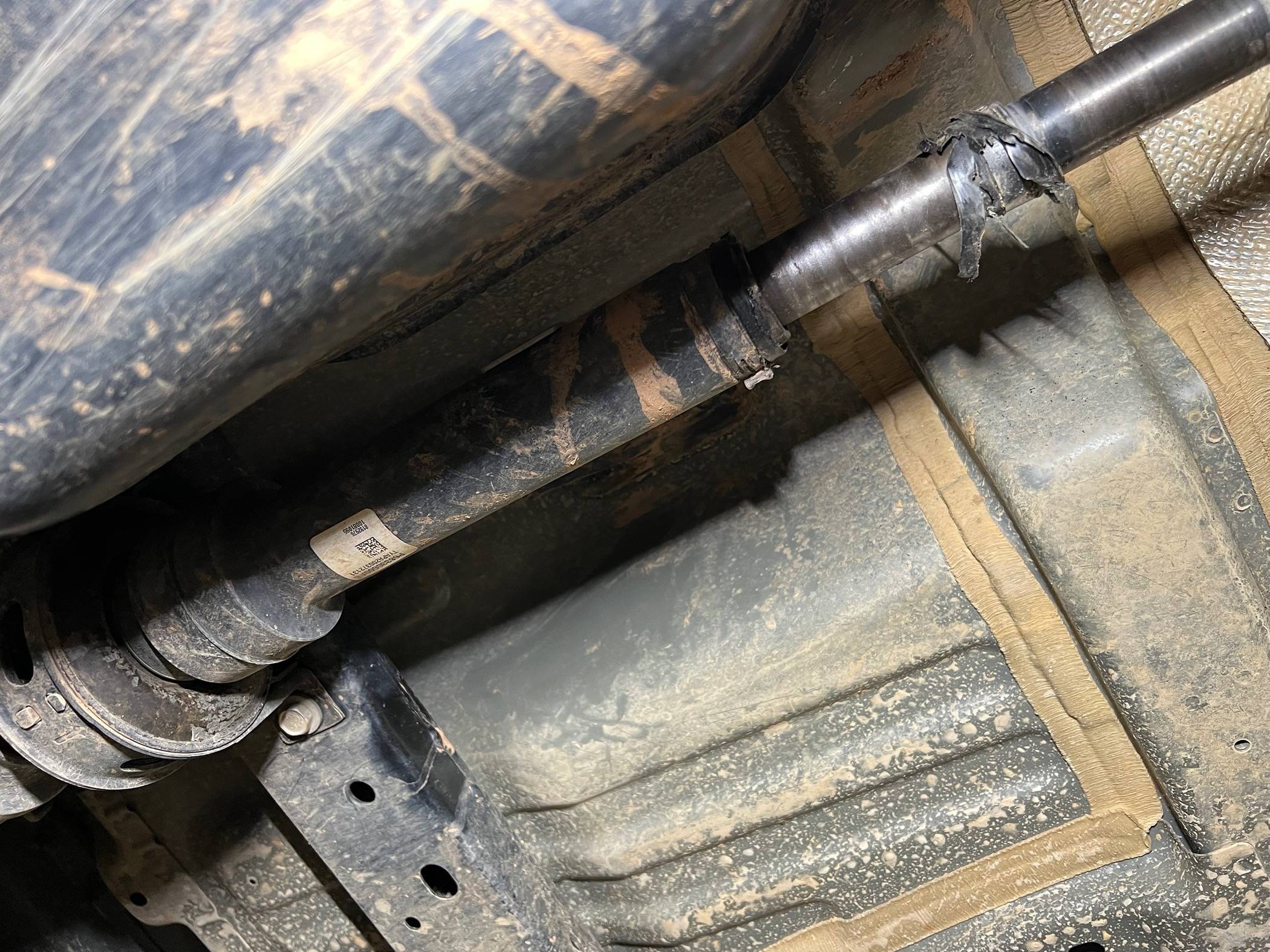 Jeep Gladiator Broke Boot Off Drive Shaft IMG_3461