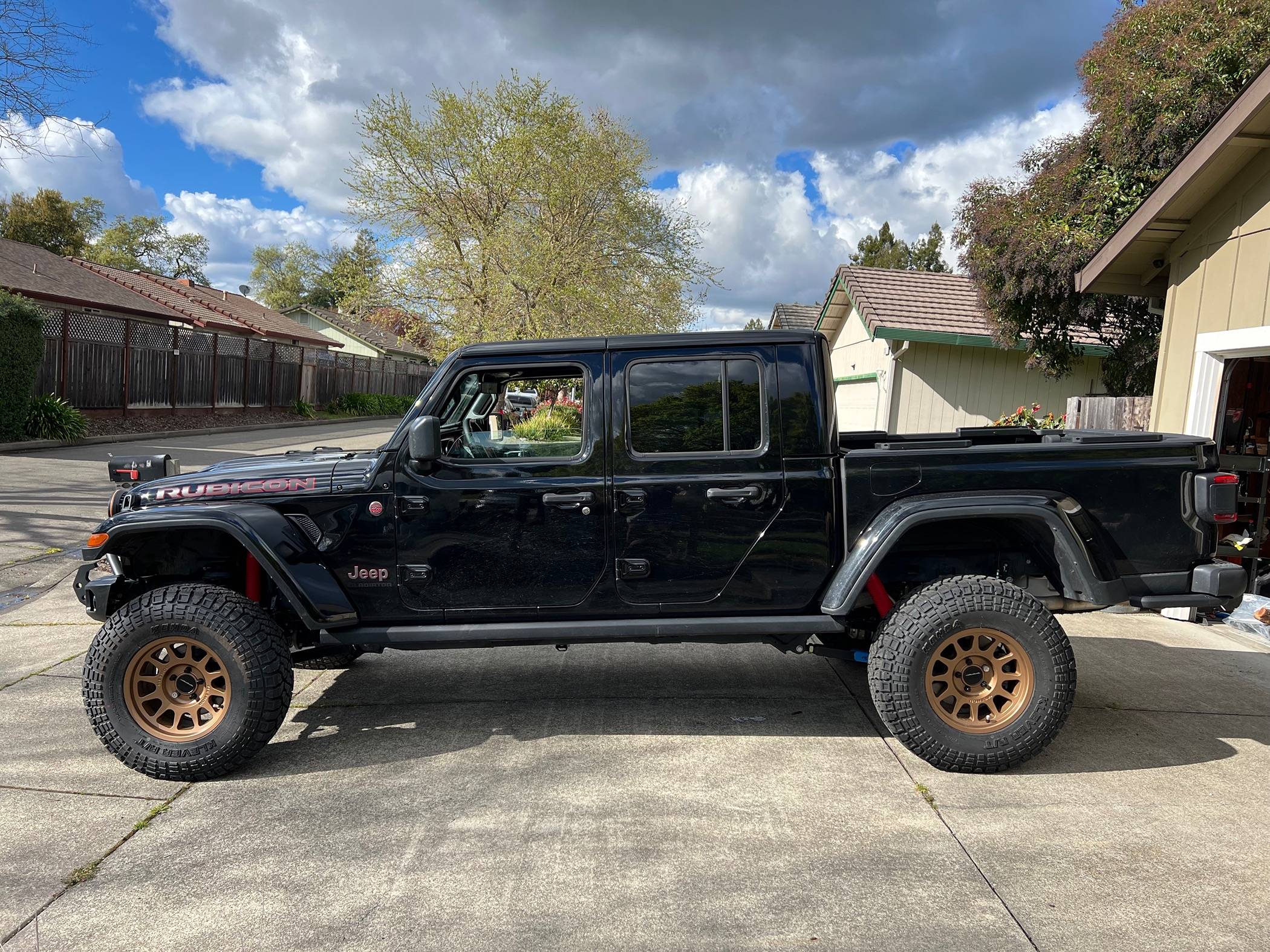 Jeep Gladiator Clayton Off Road JT Suspension Systems IMG_2326
