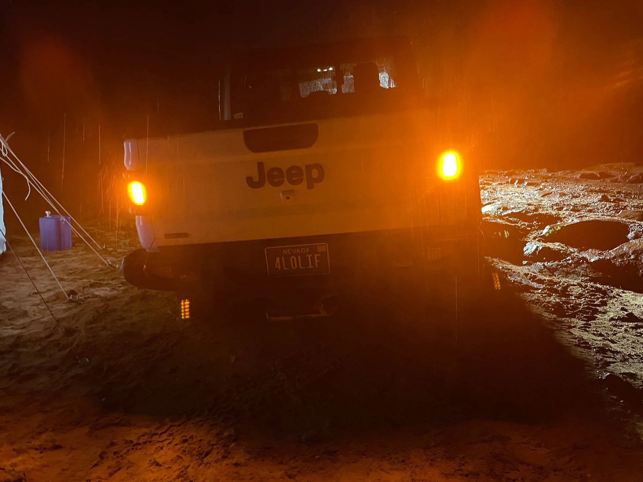 Jeep Gladiator ?New Product Alert?ORACLE Lighting Dual Function Amber/White Reverse LED Module for Jeep Gladiator JT Flush Tail Lights IMG_3427