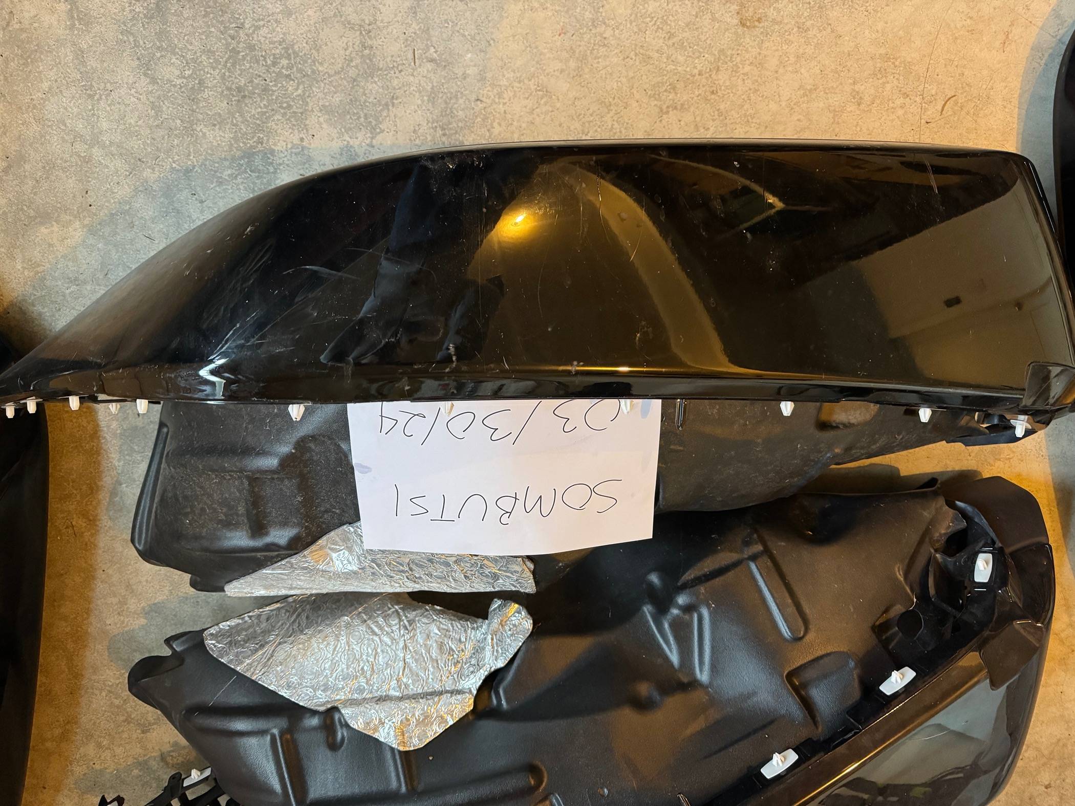 Jeep Gladiator Rubicon high flair fender body color black IMG_2637