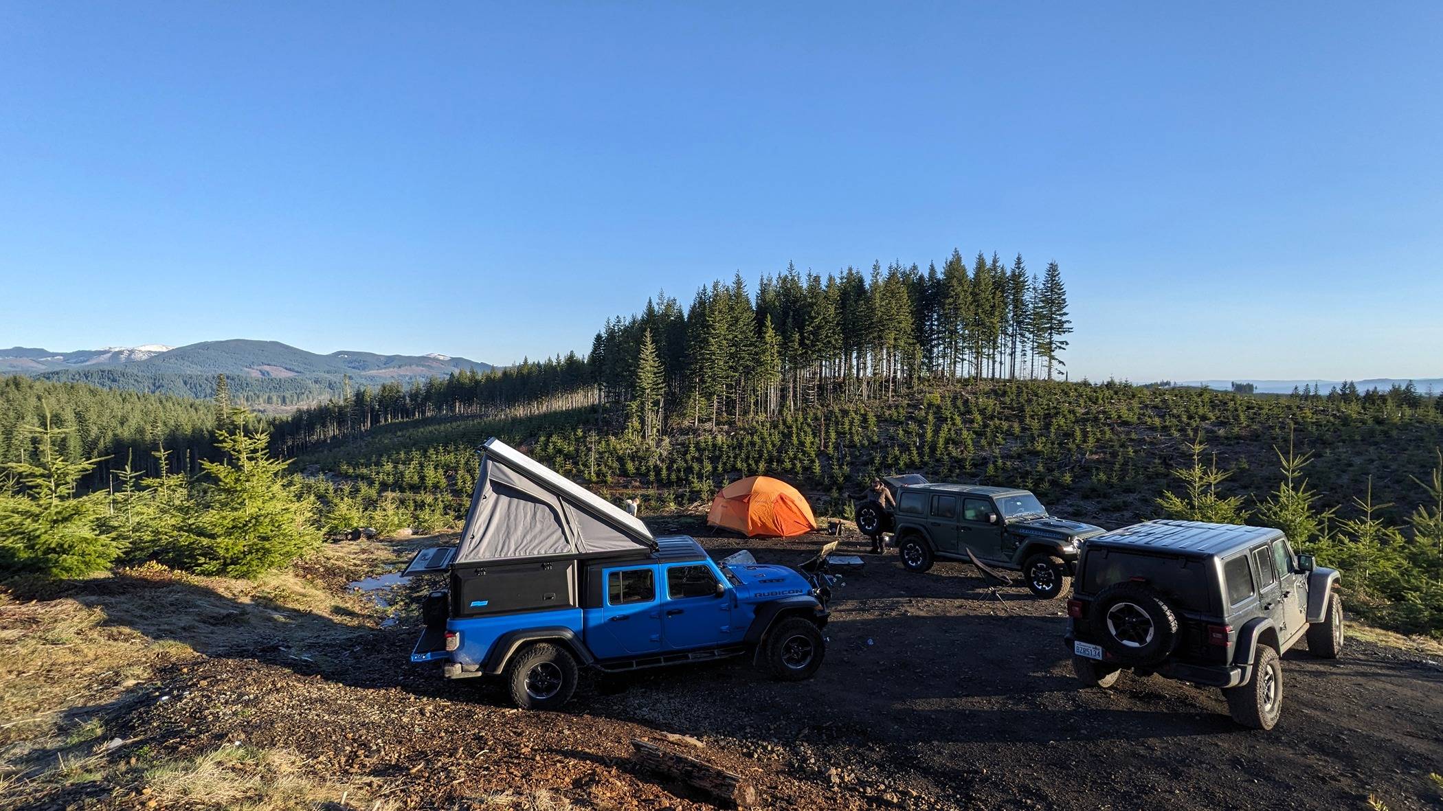 Jeep Gladiator SuperPacific Switchback X1 Canopy Camper for Gladiators! PXL_20240330_150751118