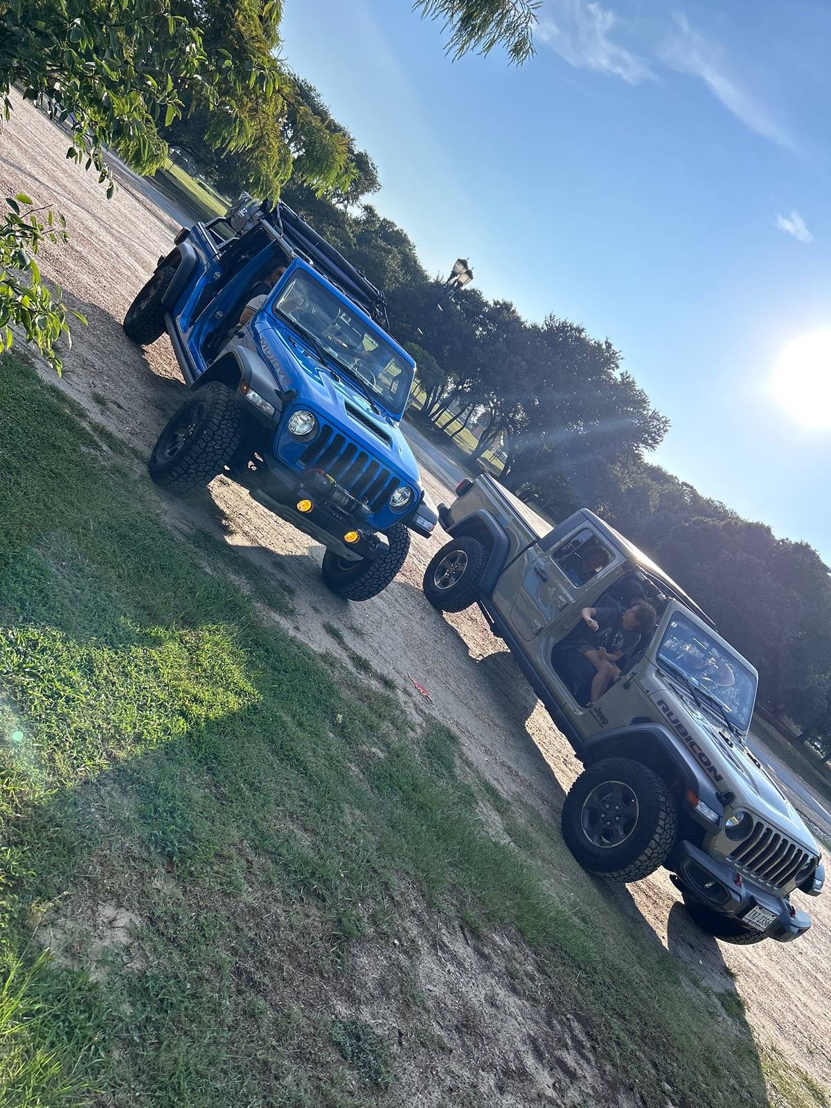 Jeep Gladiator Puddle Jumper - Do It all Overlander 71503982281__F27FAD68-15BF-4E08-A1DC-4980157A86A7