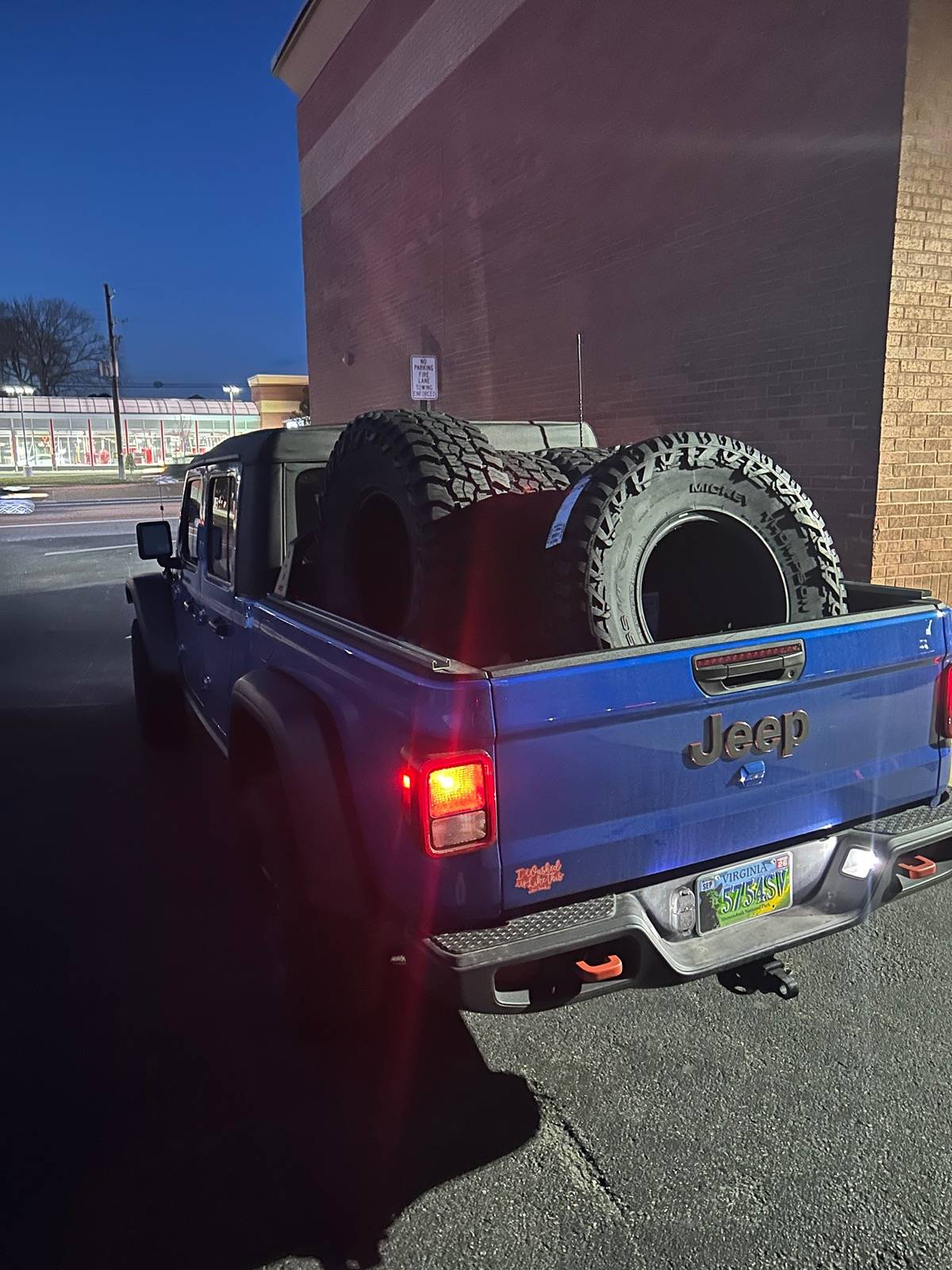 Jeep Gladiator Puddle Jumper - Do It all Overlander IMG_1915