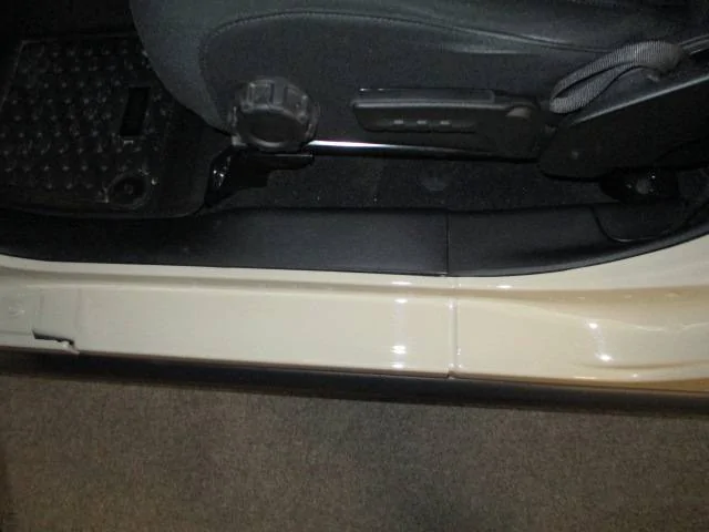 Jeep Gladiator Why am I seeing daylight under the front doors of my 2023 Gladiator? front