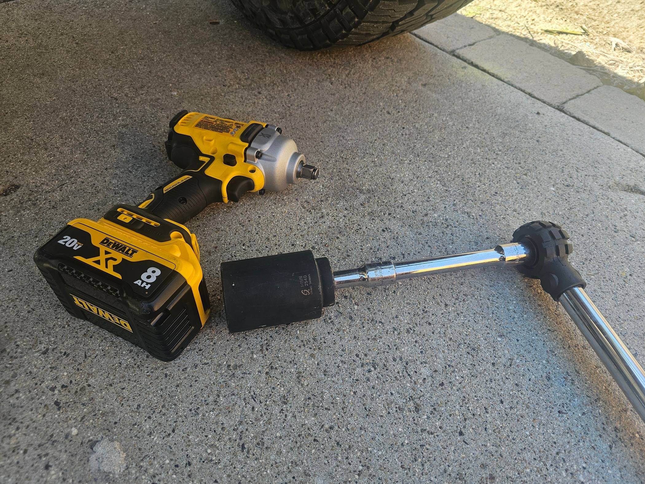 Jeep Gladiator Is this pitman arm slop normal? 20240402_120643