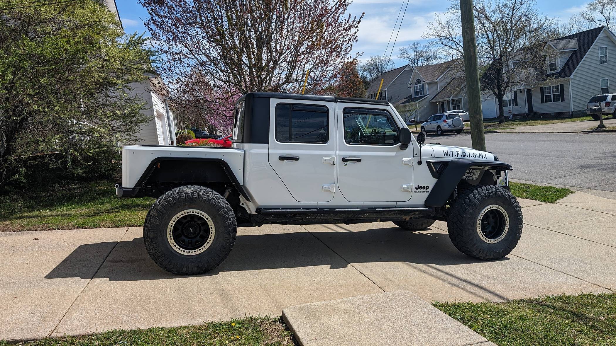 Jeep Gladiator W.T.F.D.I.G.M.I - Turning my daily drive into a trail rig. PXL_20240327_163458194.MP