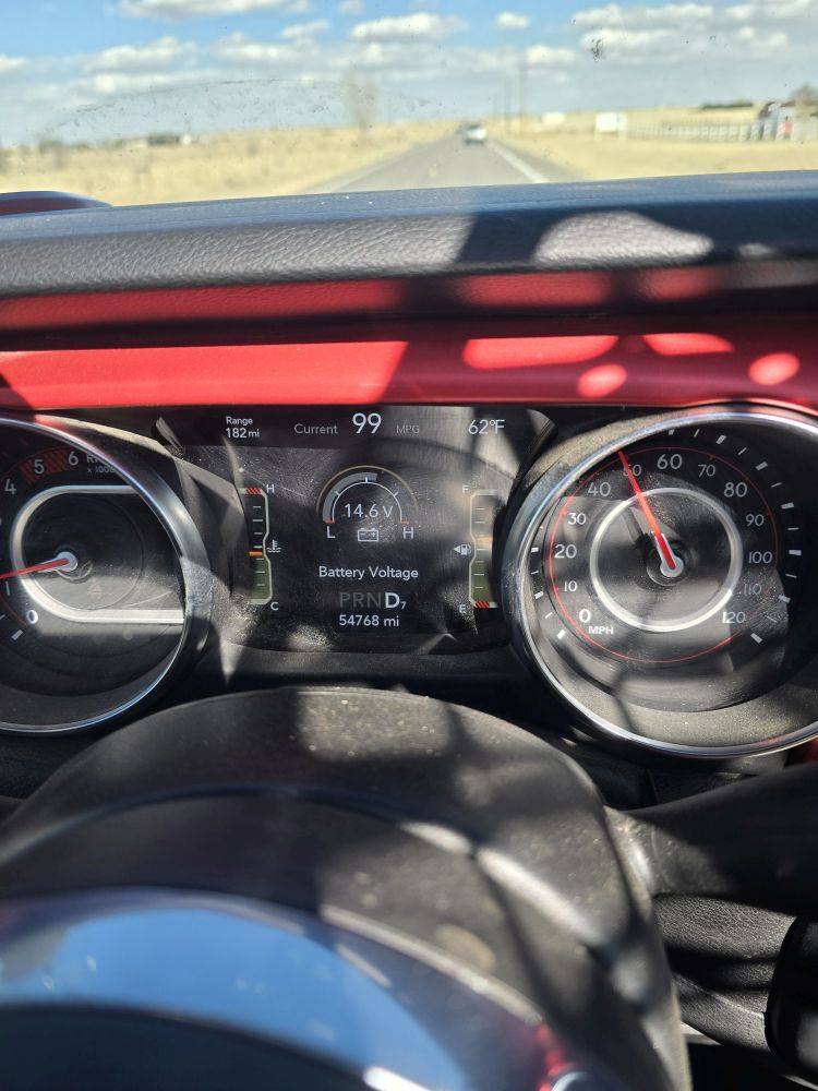 Jeep Gladiator 14.6 volt reading during coasting? 20240403_155209