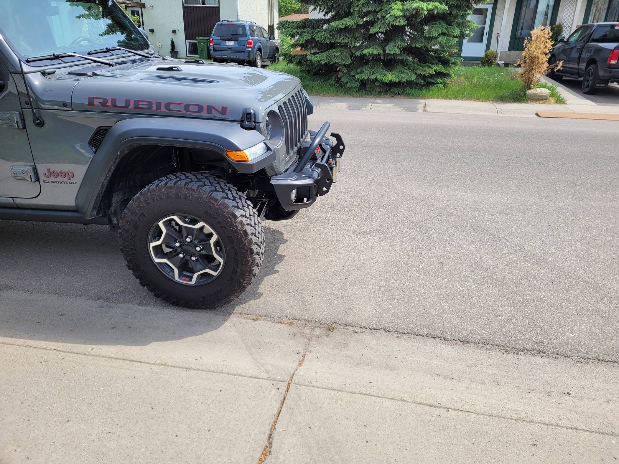 Jeep Gladiator Arcus or RR HD front bumper 20230603_153027