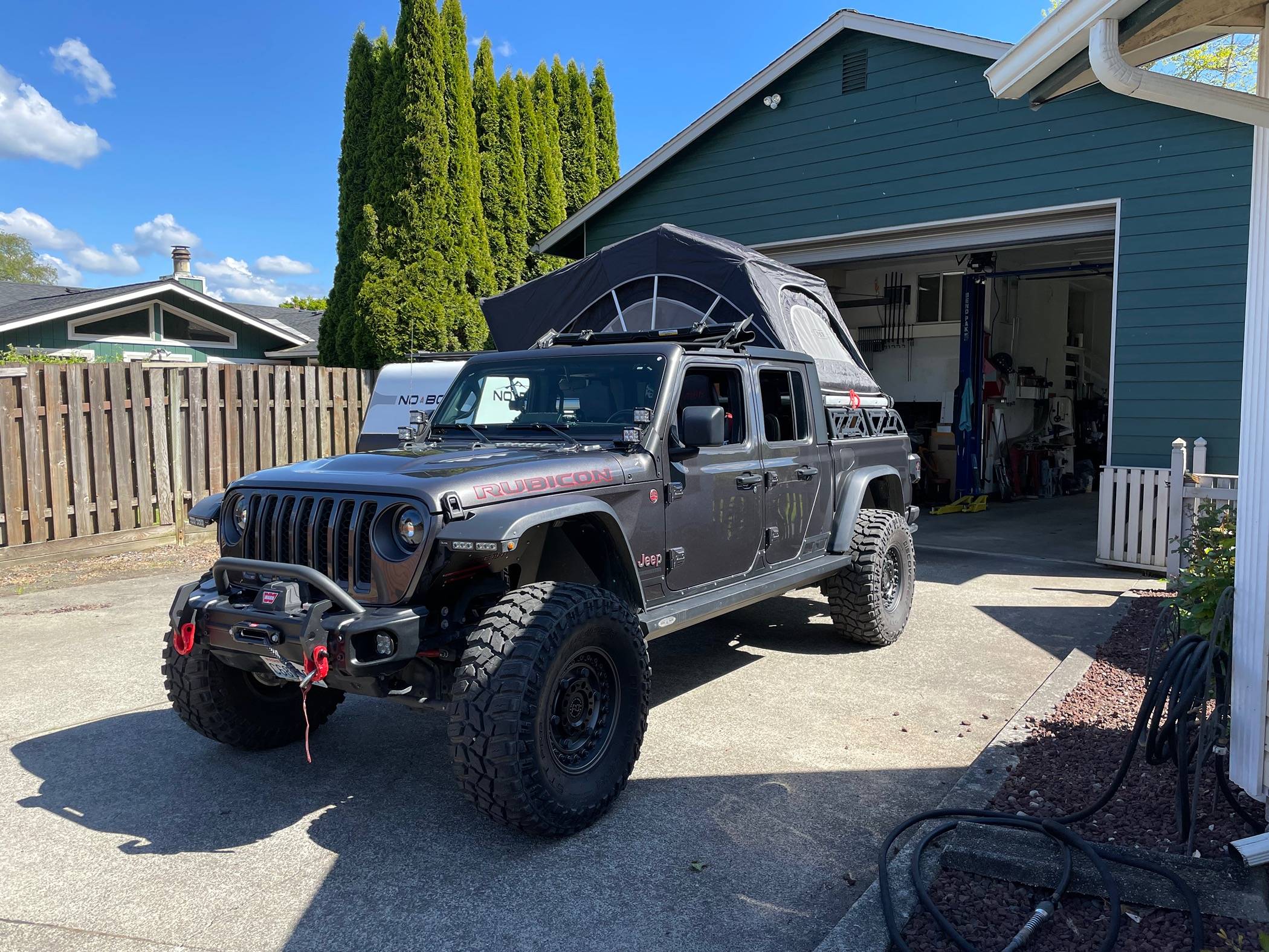 Jeep Gladiator Arcus or RR HD front bumper IMG_7735