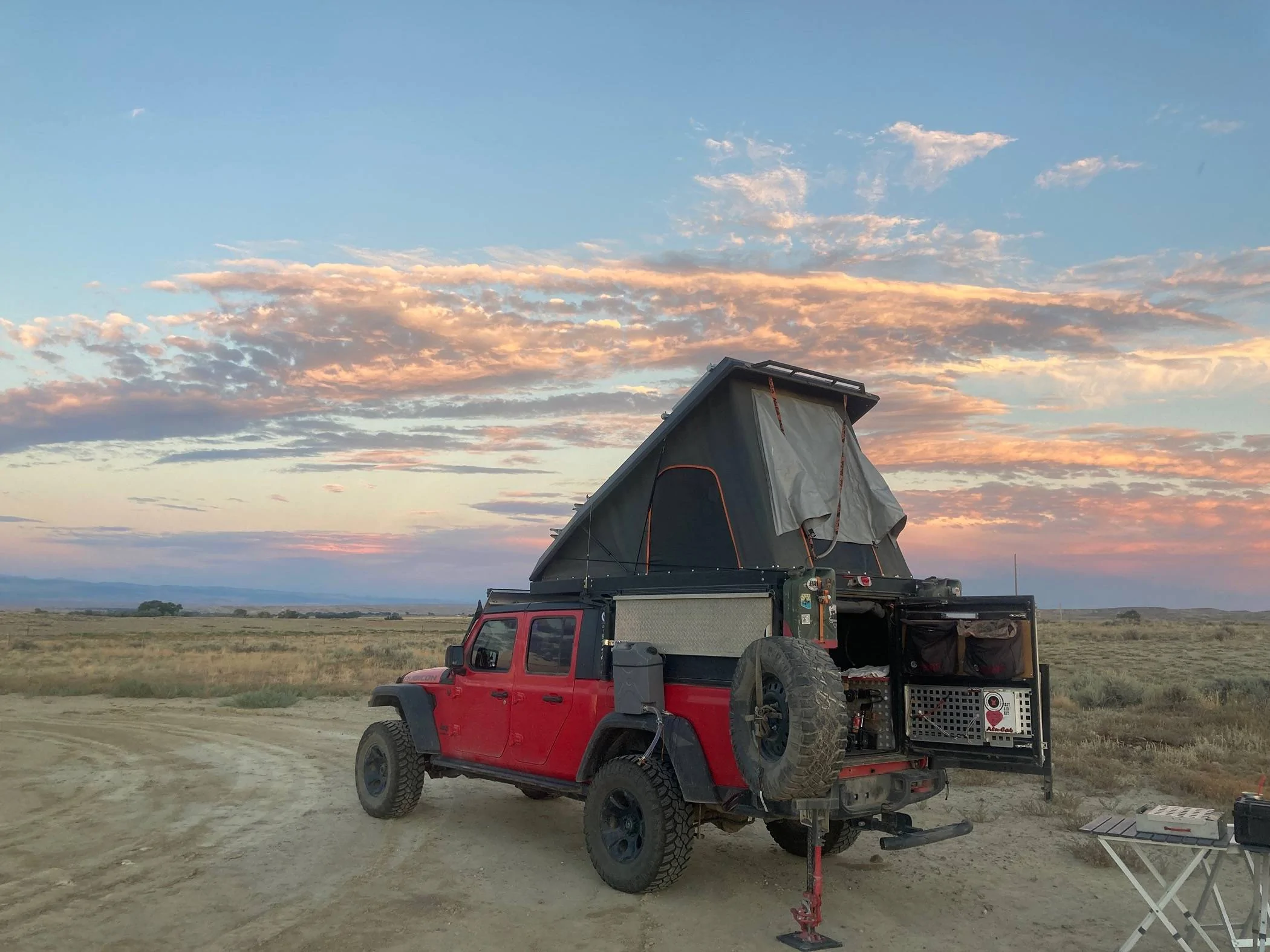 Jeep Gladiator Alu-Cab Canopy Camper Roll Call IMG_5640