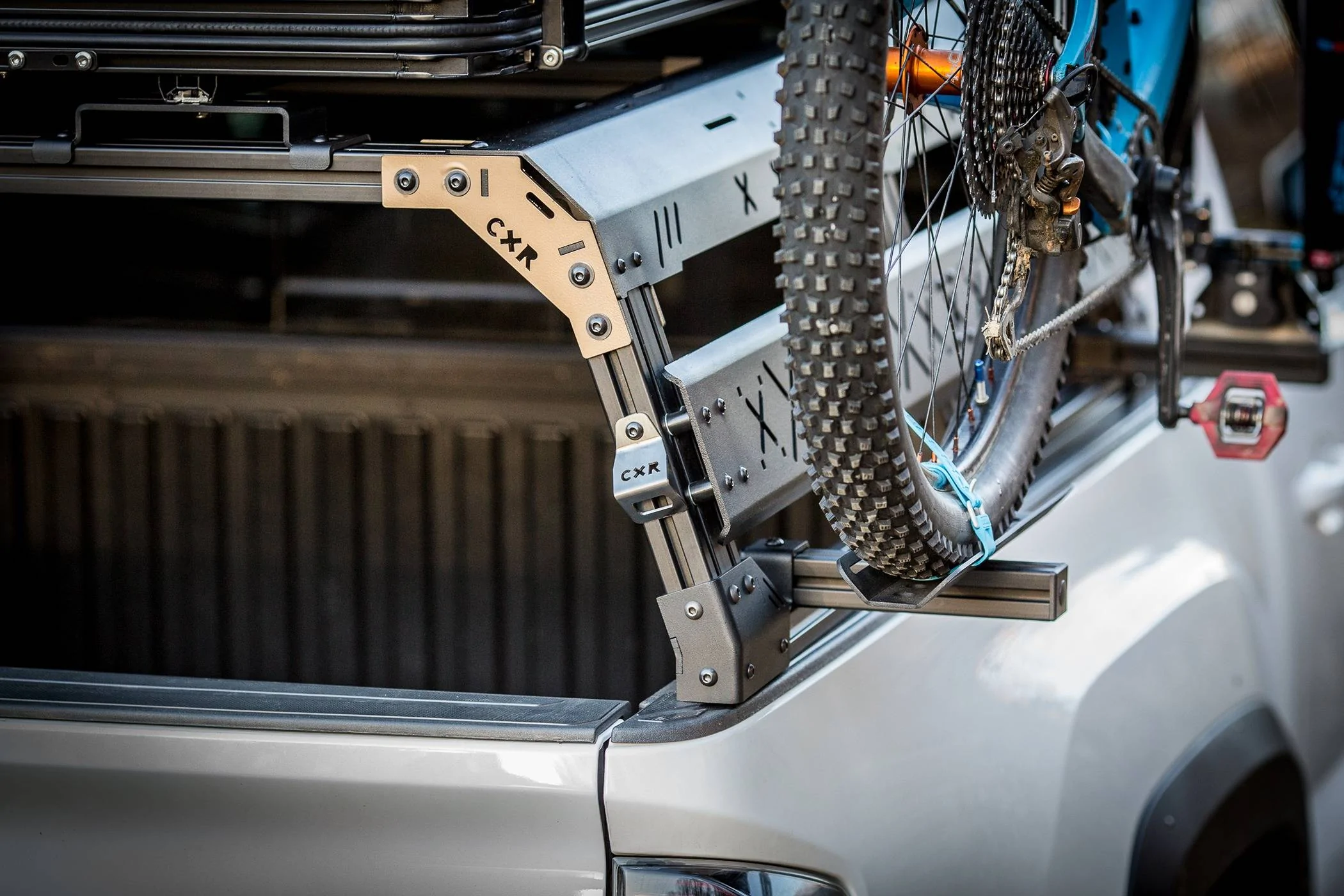 Jeep Gladiator New Rack System - Sneak Preview Taco 15 inch Six Pack -1