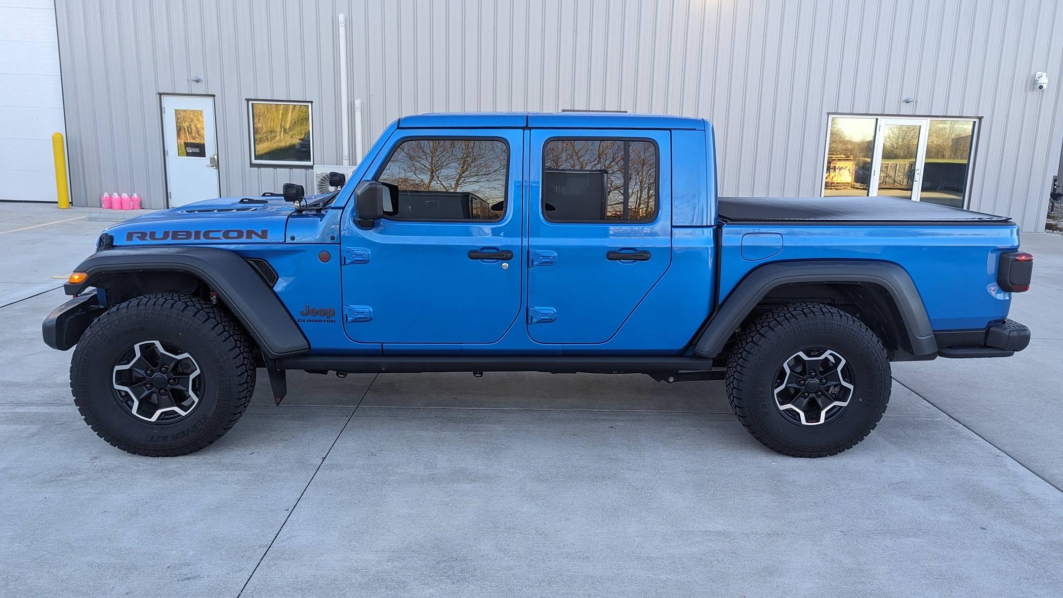 Jeep Gladiator Final Decision...Which Lift Kit...Buying This Weekend PXL_20240406_122120070.MP