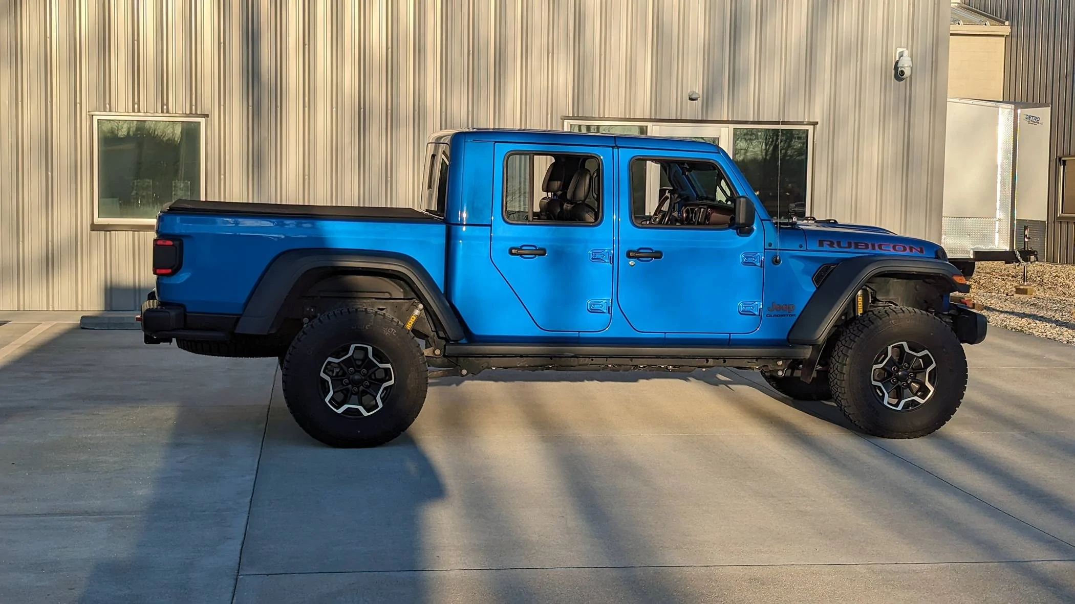 Jeep Gladiator Hydro Blue Build has Begun! PXL_20240406_232634753.MP