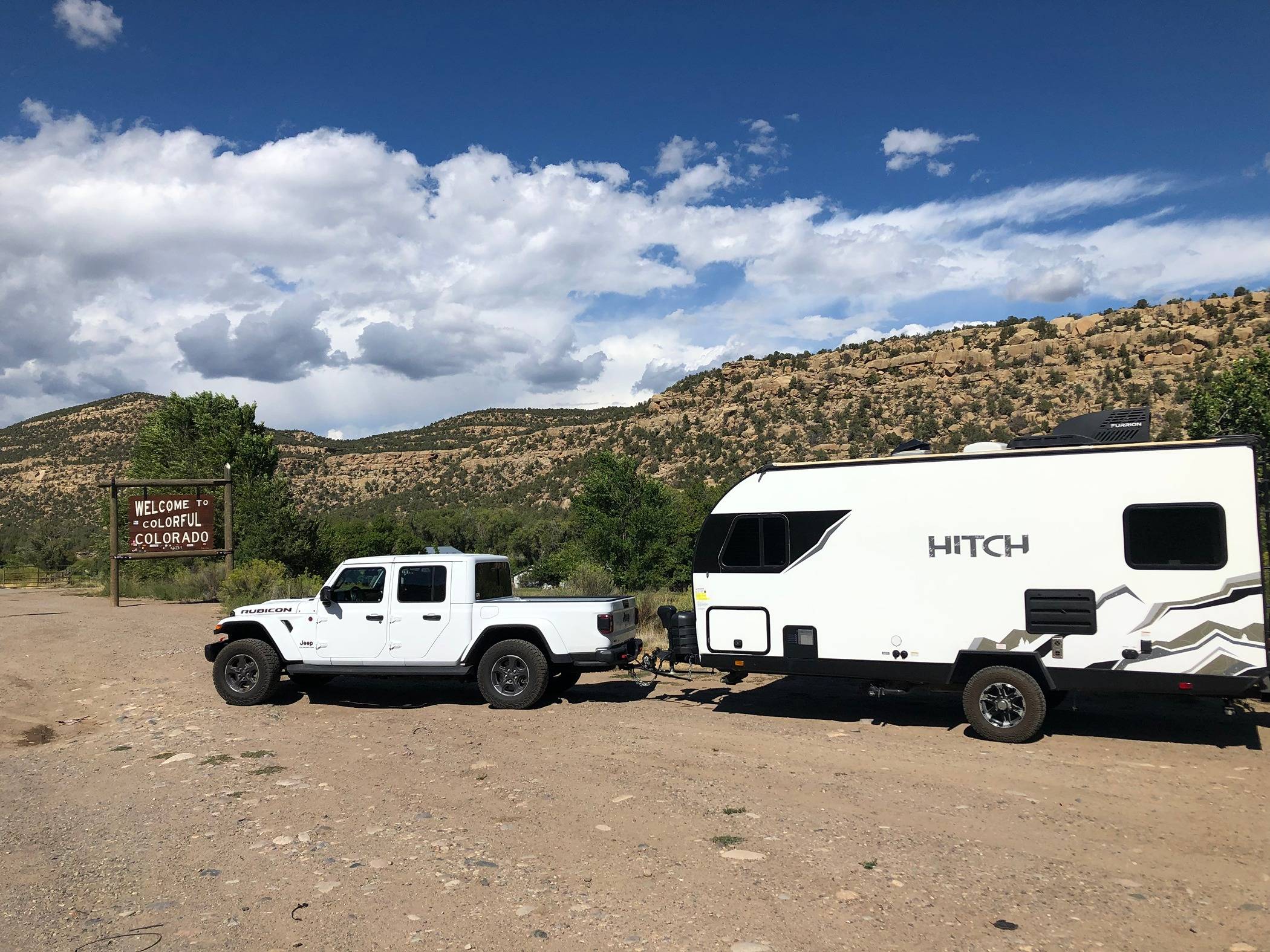 Jeep Gladiator Show us what camper / trailer / RV you're towing with your JT IMG_2022.JPG