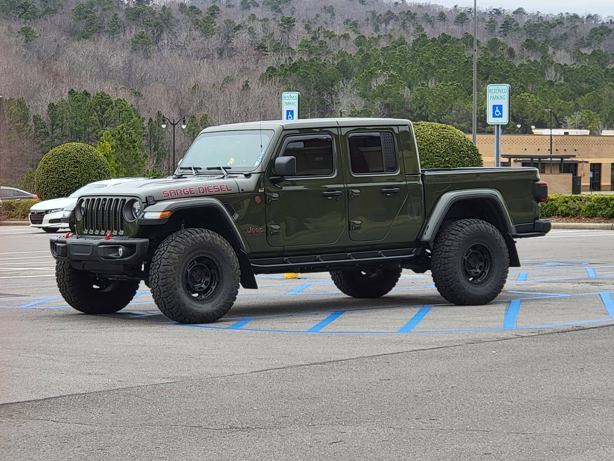 Jeep Gladiator Just a couple mods today. 20221219_145302