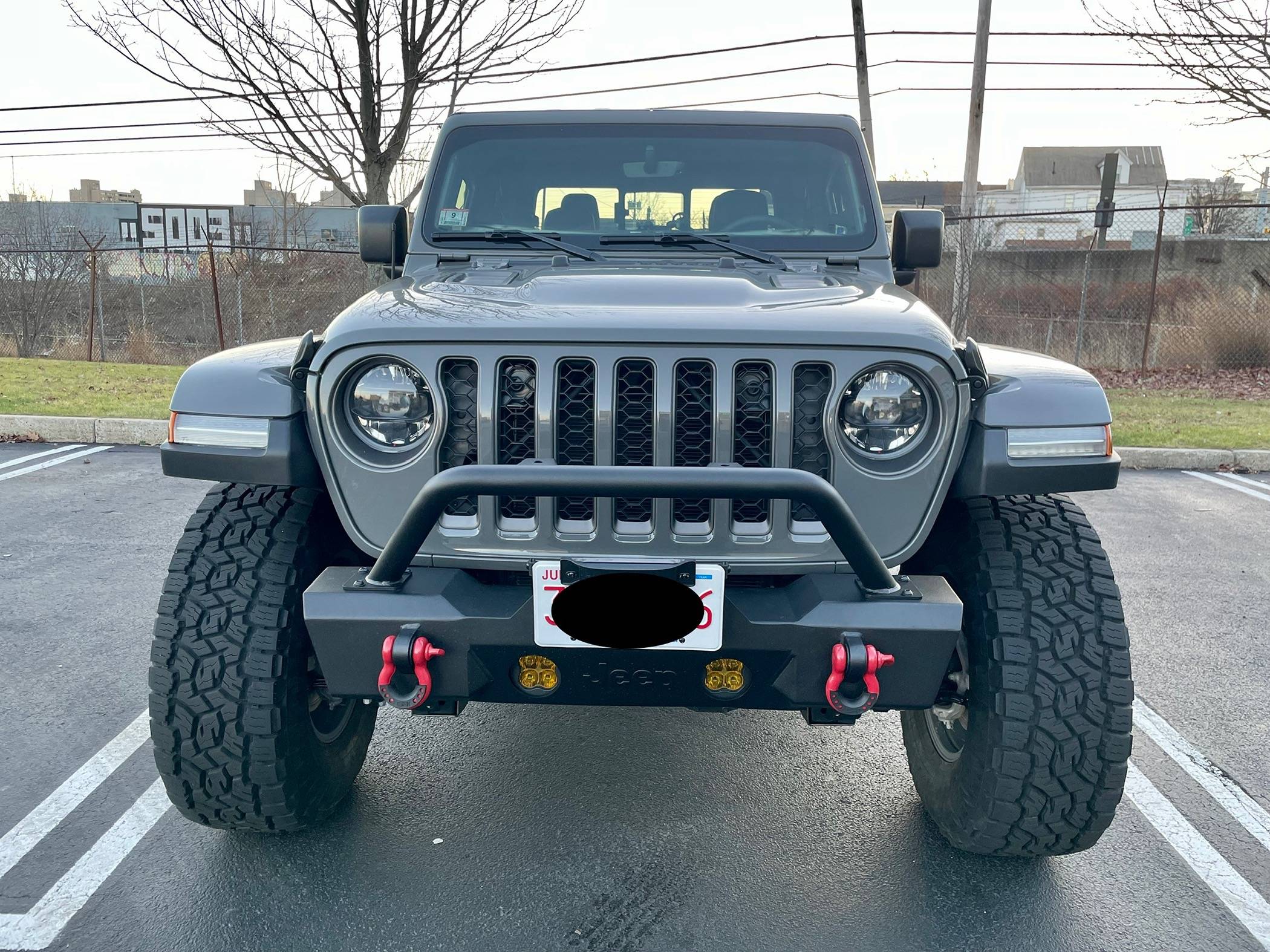 Jeep Gladiator 99 New Jeep-Licensed Stubby Front Bumper 1F9004C9-8EE9-4C71-A550-BEB6DACDE052