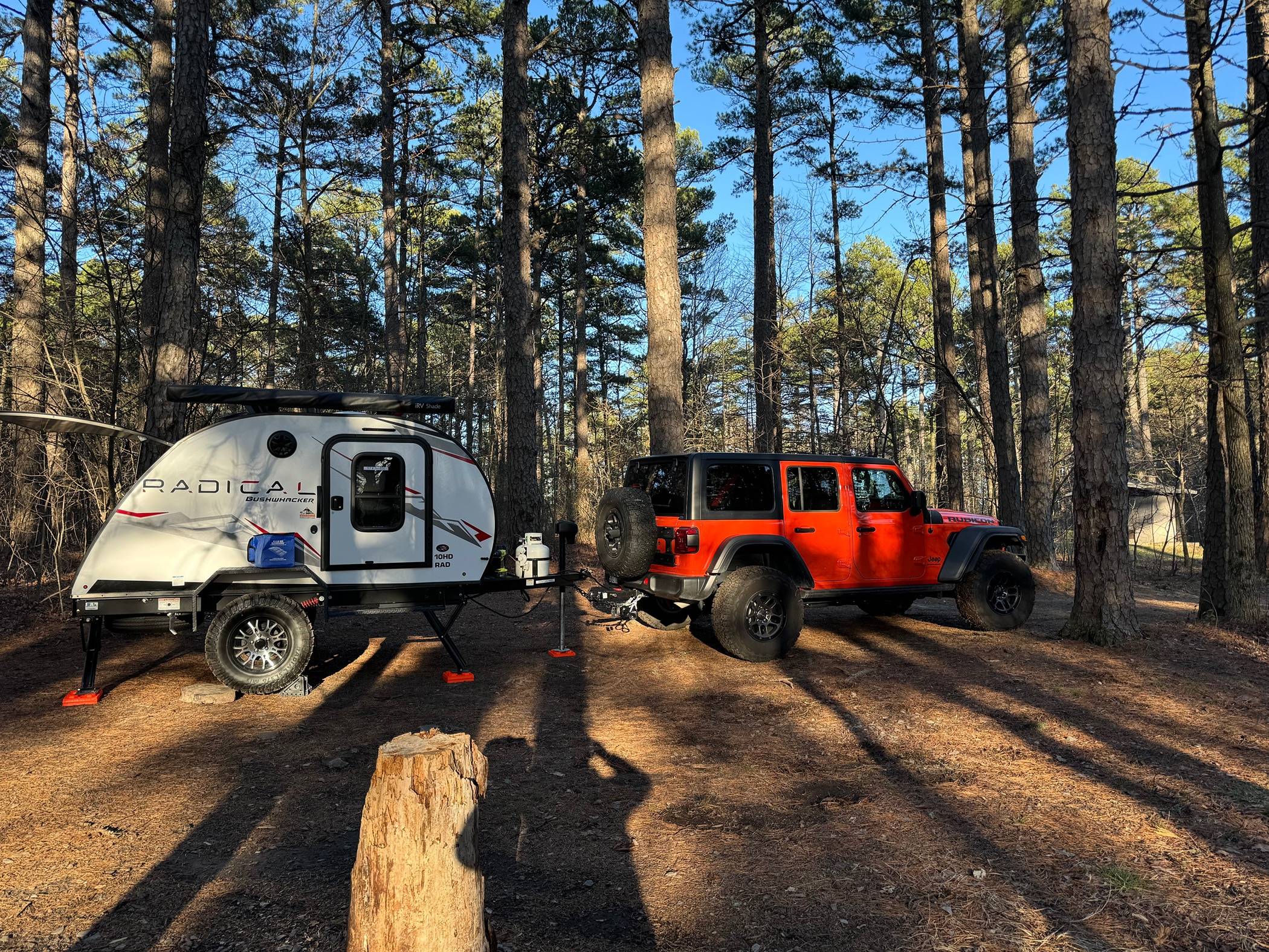 Jeep Gladiator Show us what camper / trailer / RV you're towing with your JT IMG_0289
