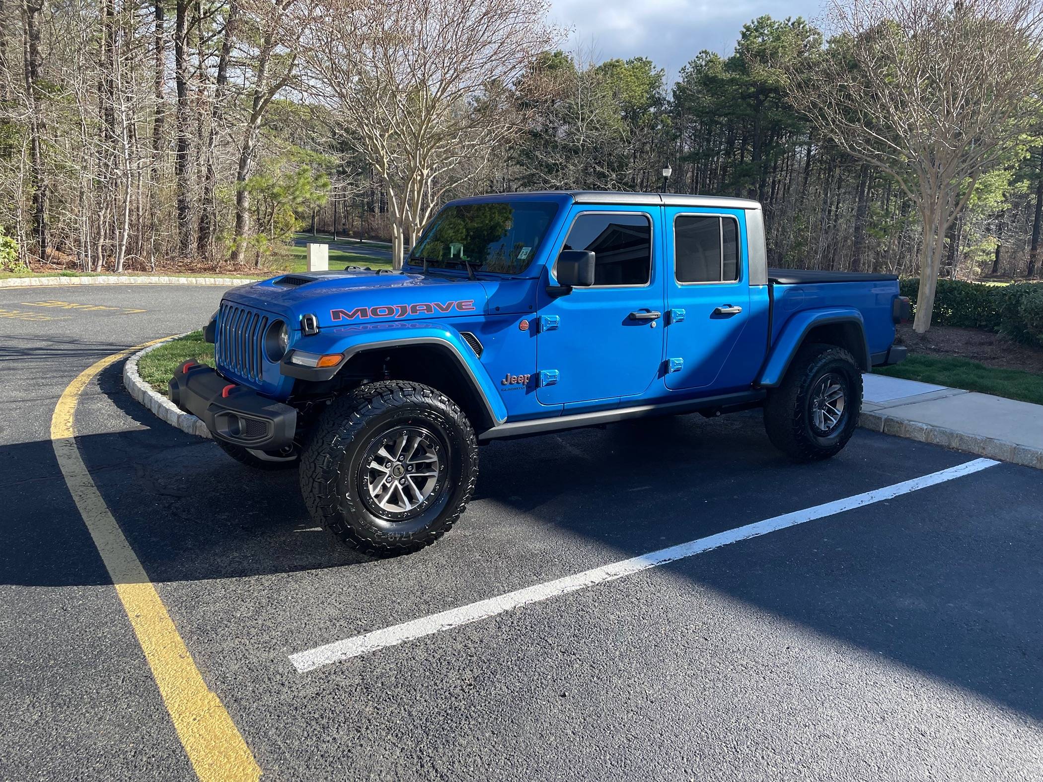 Jeep Gladiator 35s and No Lift Thread IMG_4902