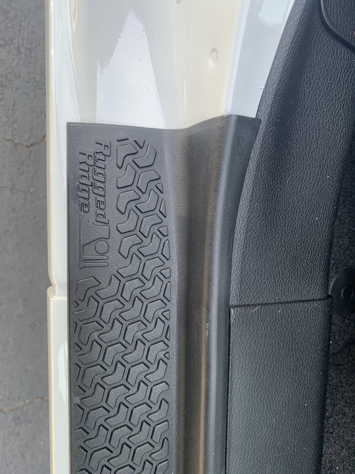 Jeep Gladiator Husky vs mopar floor liners CCBDF1A4-31DE-4E6A-A0CE-52B12FA5CE45