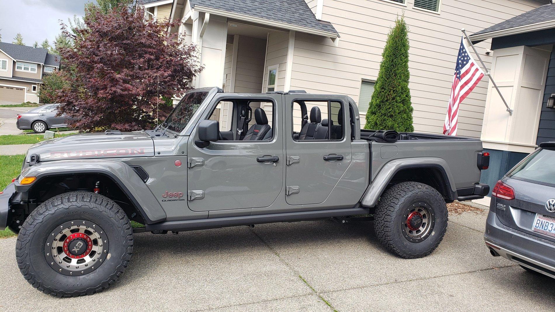 Jeep Gladiator STING GRAY Gladiator JT Club 20191005_142953