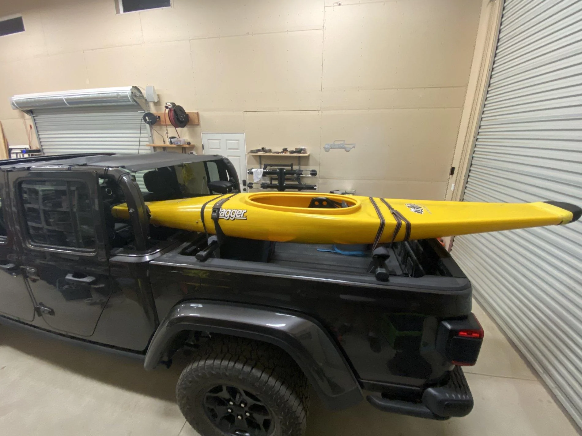 Jeep Gladiator KayakMike's Granite Crystal Metallic LE Build 3584343B-046B-4ED7-8E1B-E52108749264