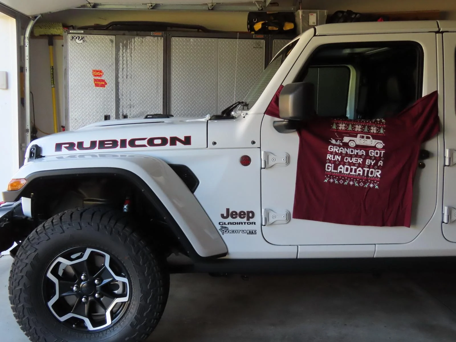 Jeep Gladiator Funny Shirt on Ebay IMG_0147_resiz