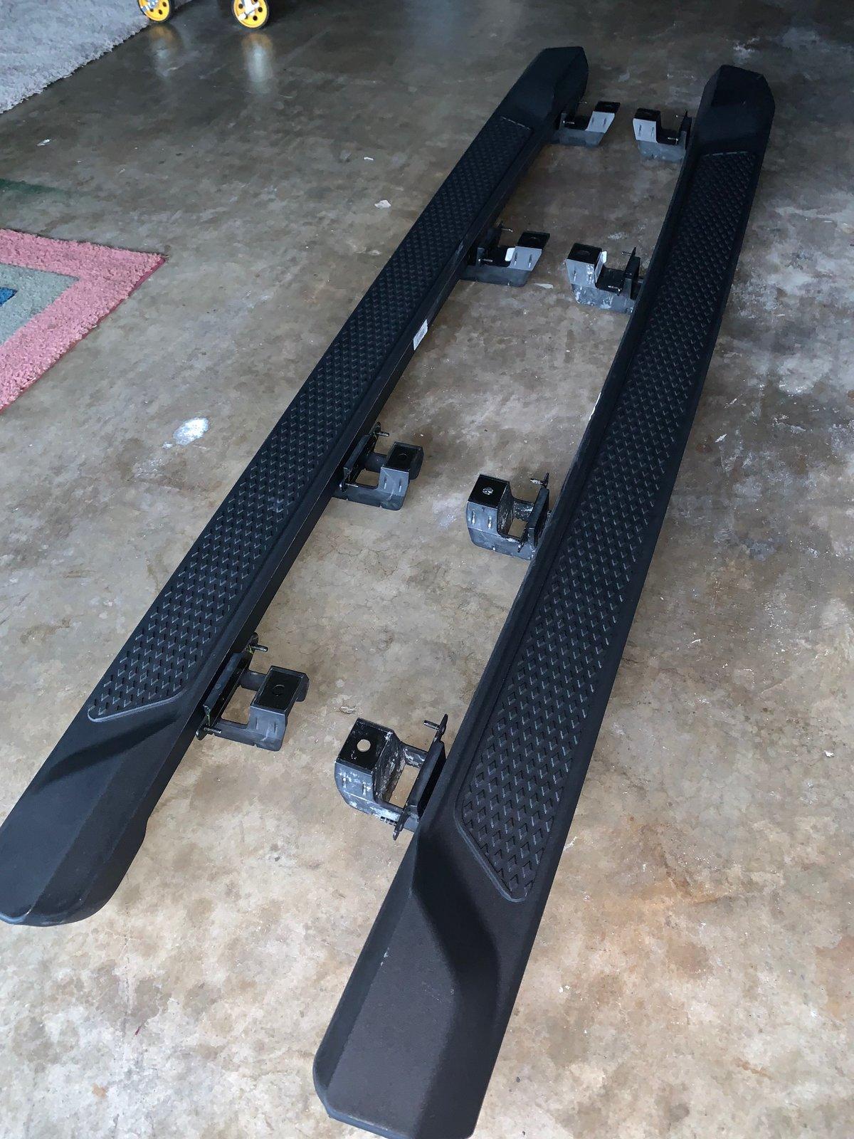 Jeep Gladiator Jeep JT Sidesteps (overland) IMG_7812