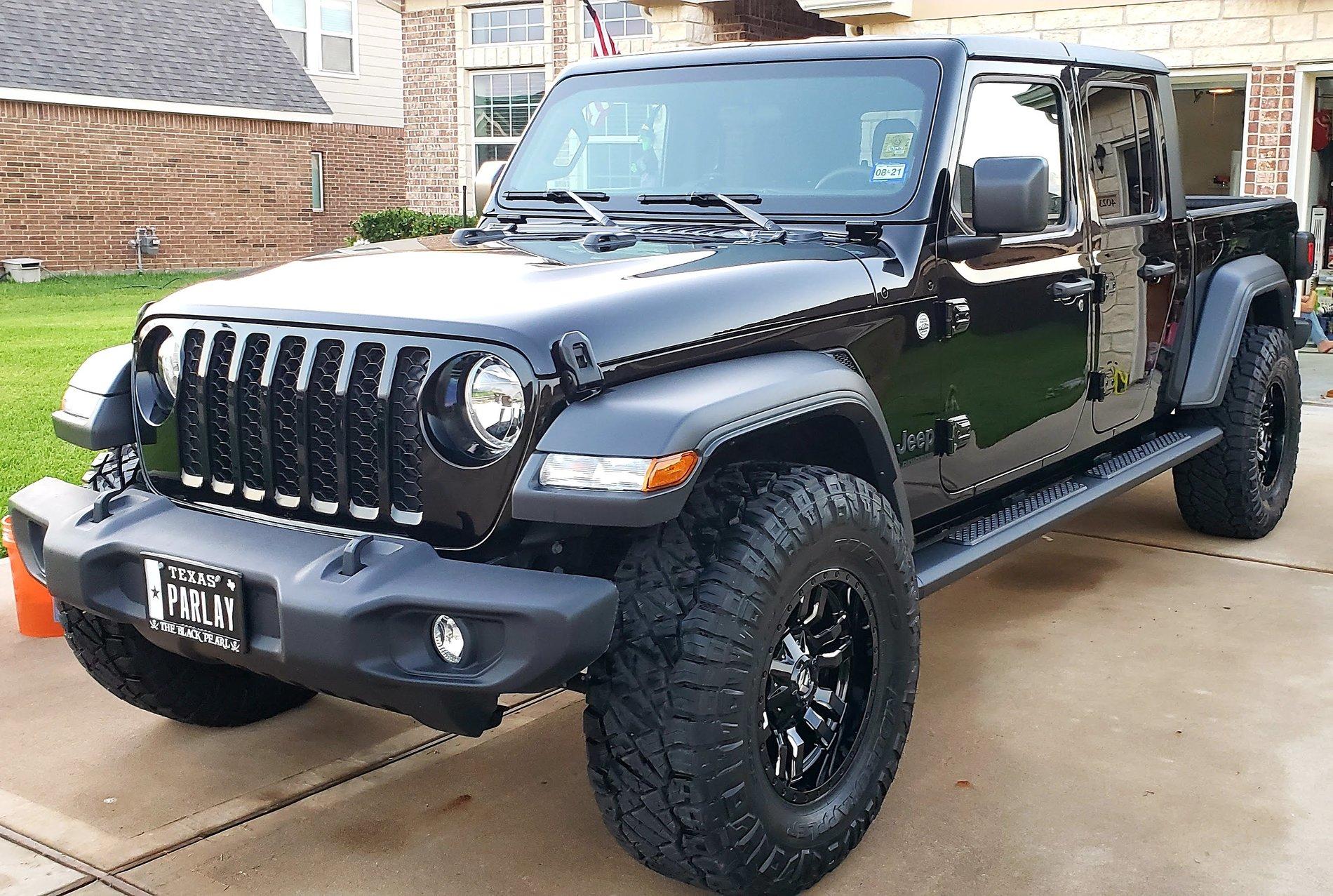 Jeep Gladiator BLACK Gladiator JT Club 20191009_080322