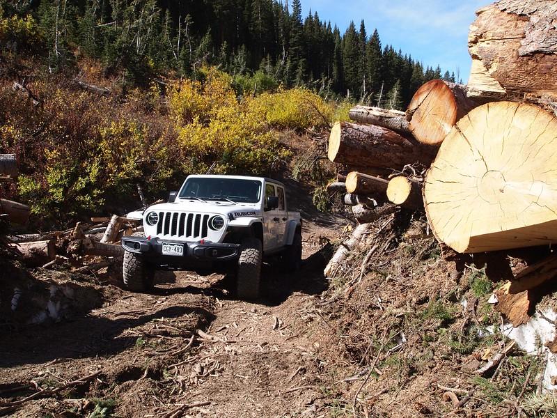 Jeep Gladiator Fall Colors Tour, Colorado; Lead King basin, Schofield & Kebler Passes i-5TKSV3H-L
