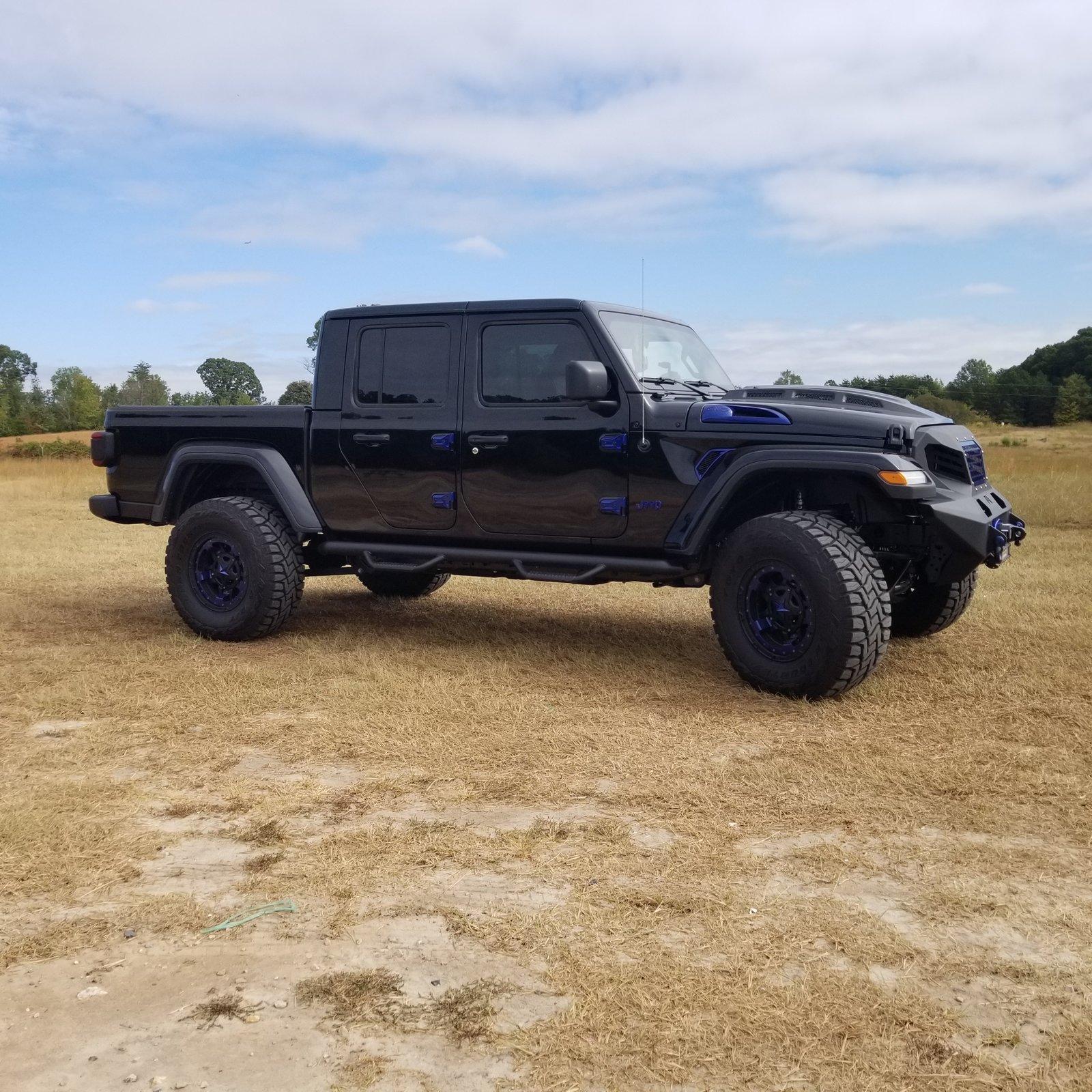 Jeep Gladiator BLACK Gladiator JT Club 20191009_120018