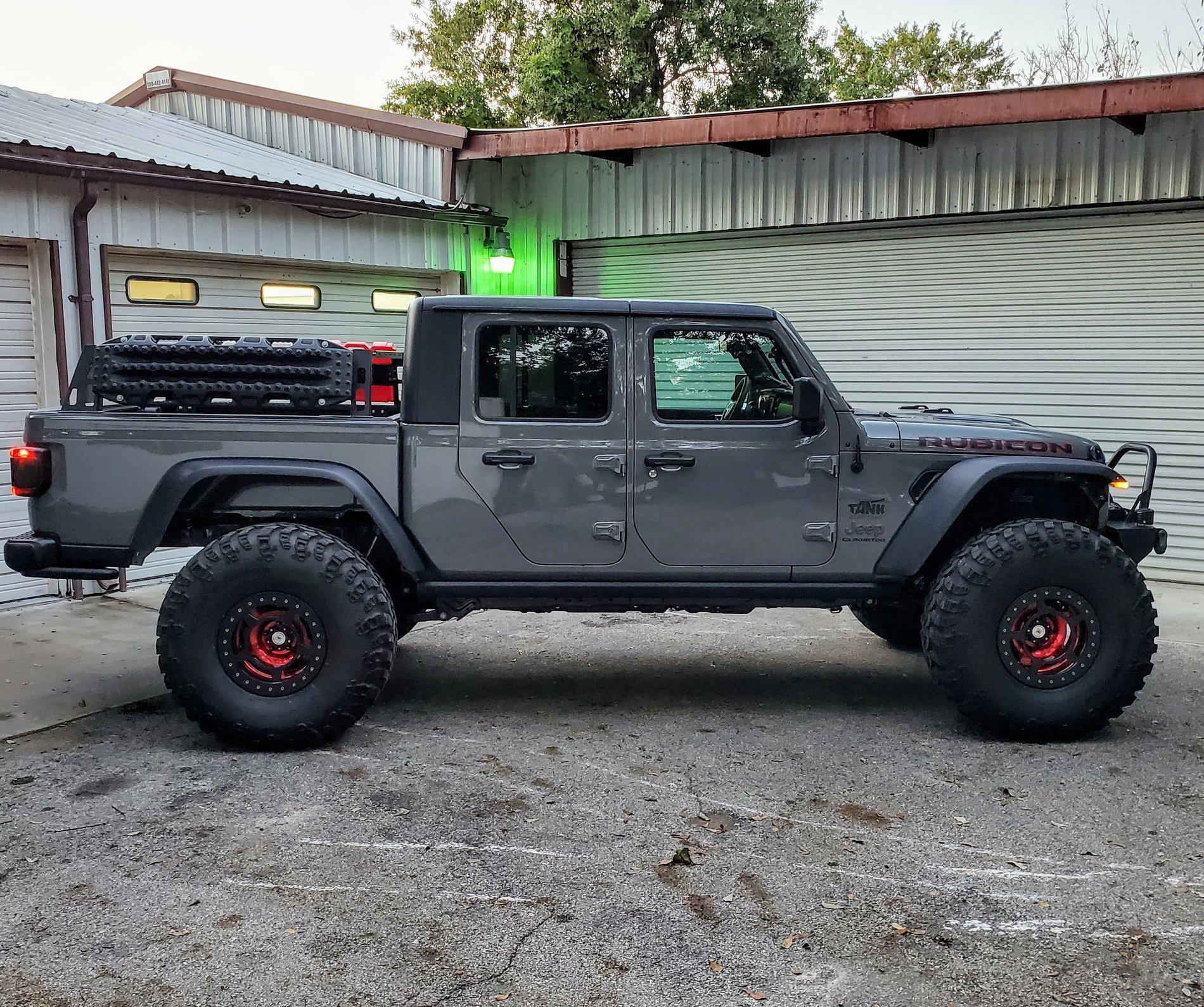 Jeep Gladiator What did you do WITH your Gladiator today? 20191010_185327~2