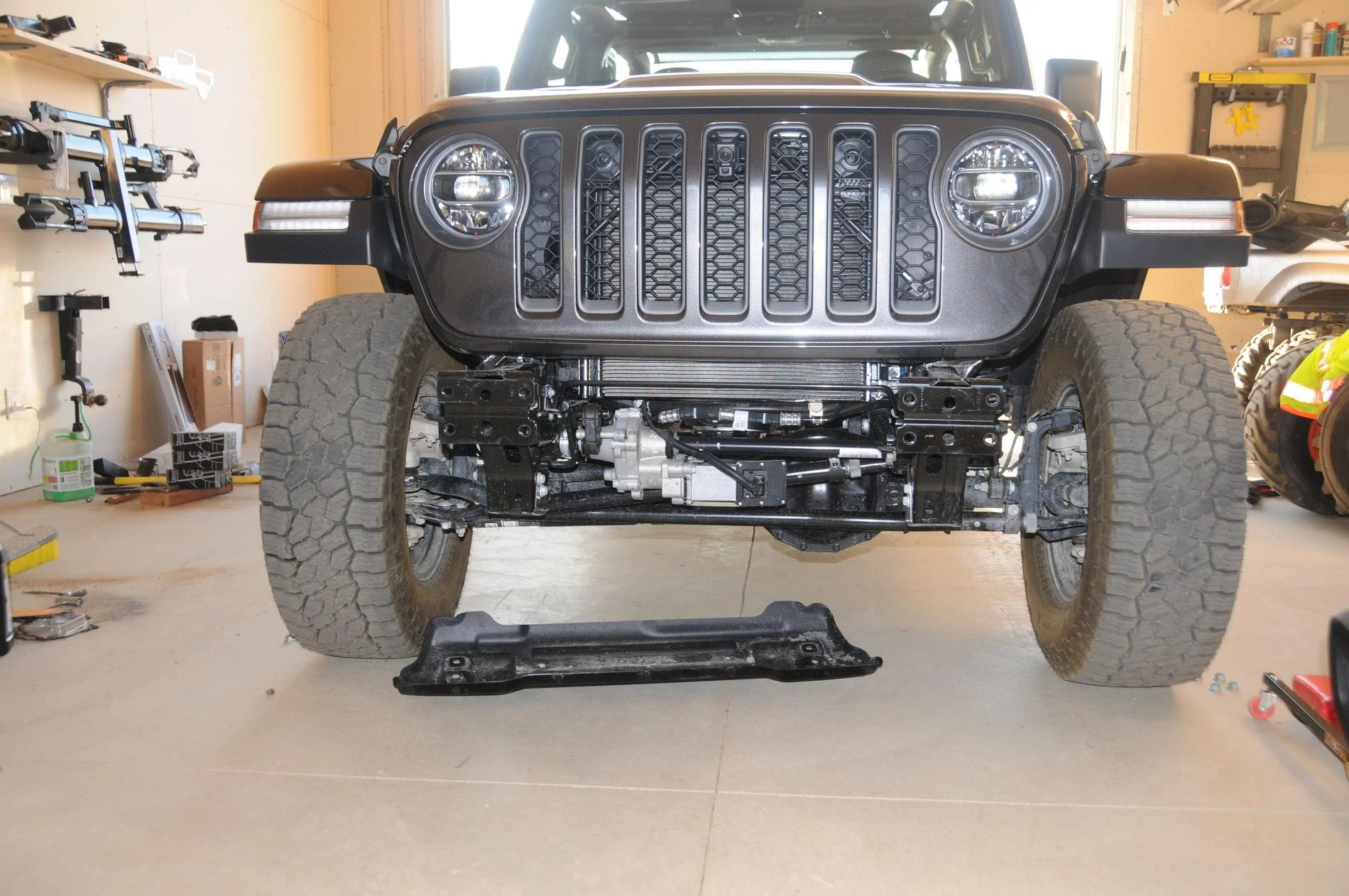 Jeep Gladiator KayakMike's Granite Crystal Metallic LE Build DSE_3293