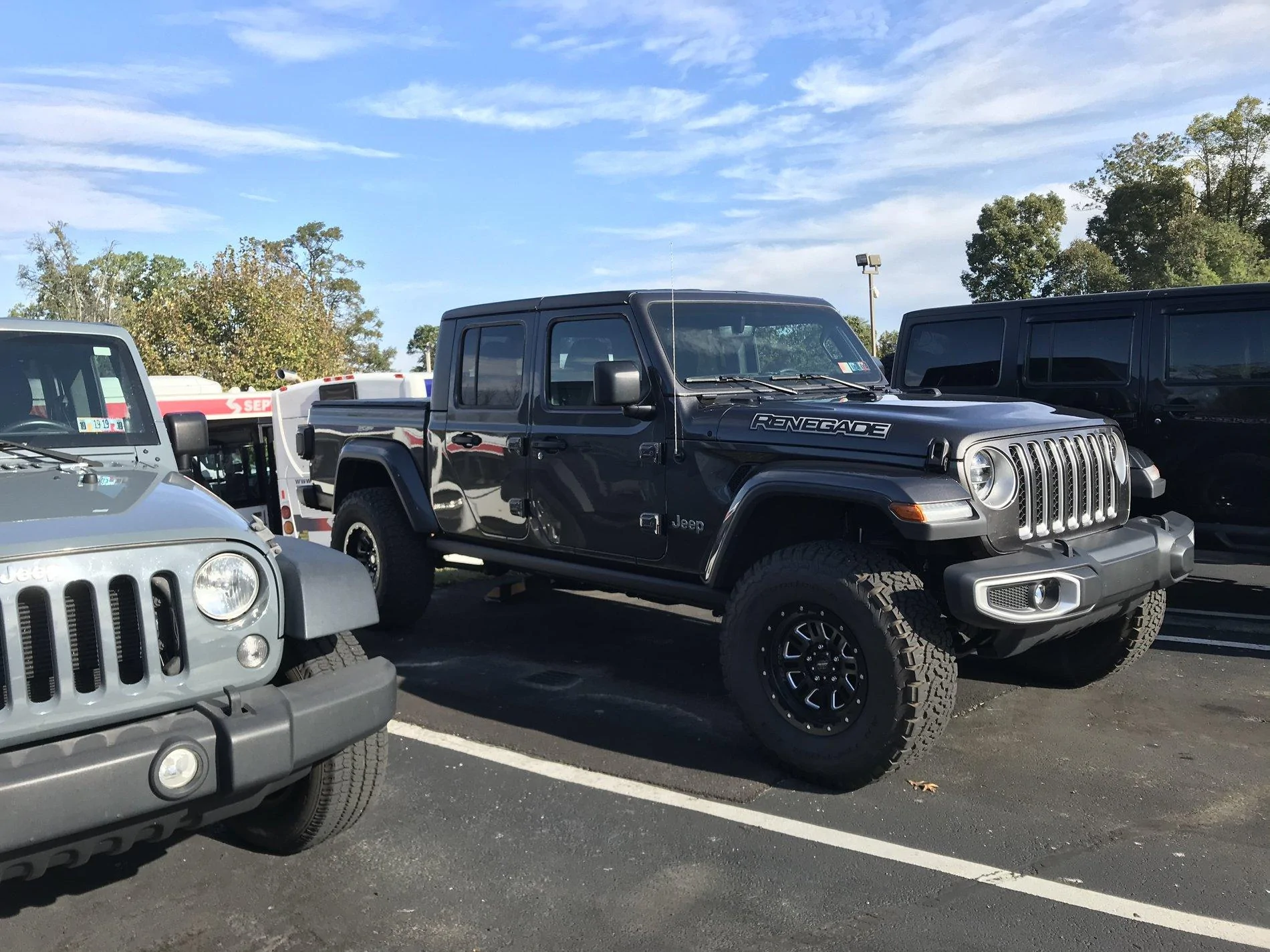 Jeep Gladiator Quadratec Tent Sale 3EE313DC-A2F9-440B-9AAF-9025FC0D51B1