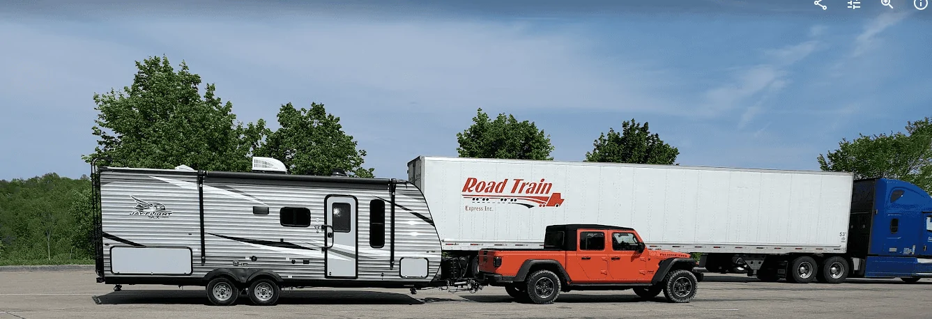 Jeep Gladiator Show us what camper / trailer / RV you're towing with your JT 1712602645527-3g