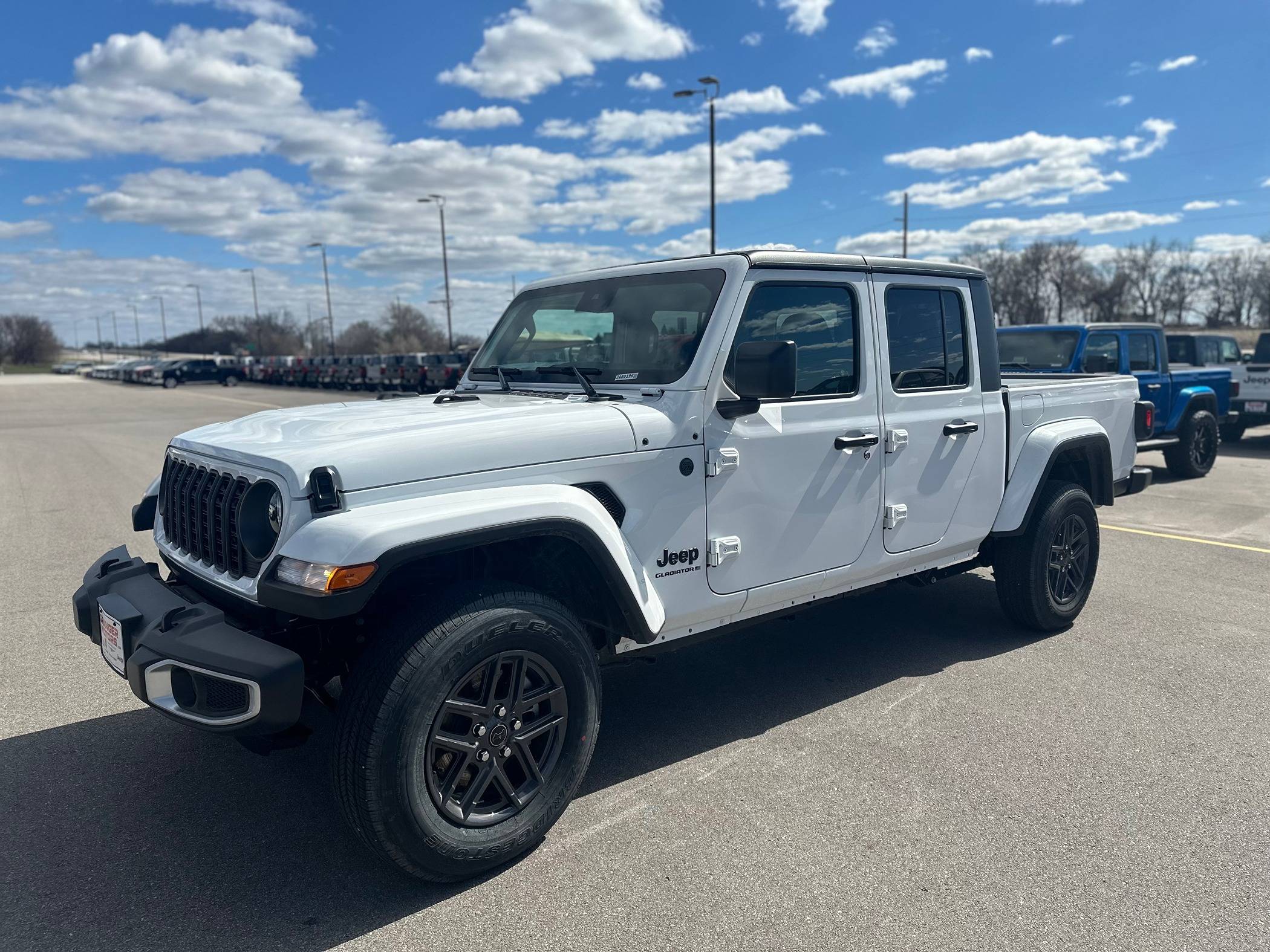 Jeep Gladiator 6% Under Invoice Pricing On Gladiator Orders @GrangerMotors.com Jeep Gladiator