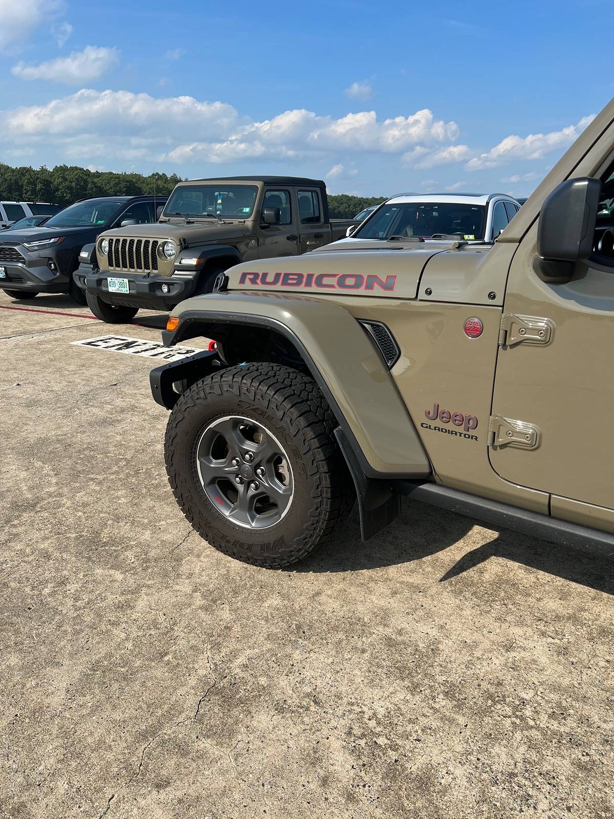 Jeep Gladiator Just a couple mods today. IMG_5875