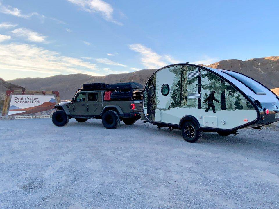Jeep Gladiator Show us what camper / trailer / RV you're towing with your JT 432778522_10230954921726205_8817283861961775505_n