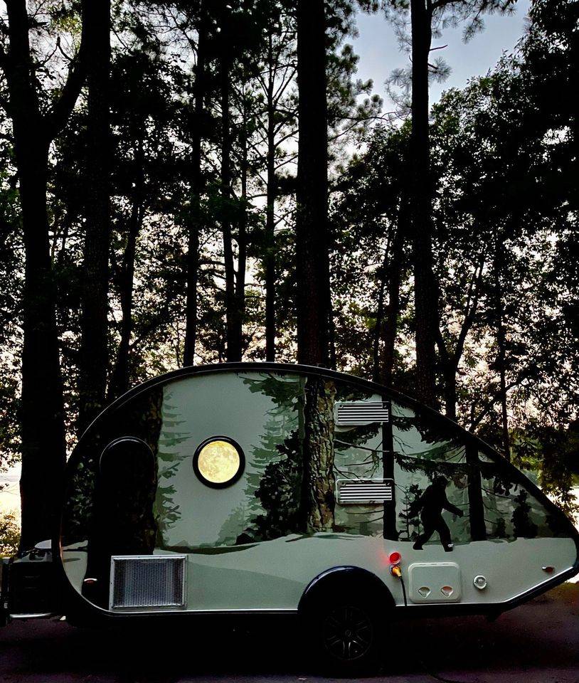 Jeep Gladiator Show us what camper / trailer / RV you're towing with your JT 432759229_10230954923606252_4983076468508453054_n
