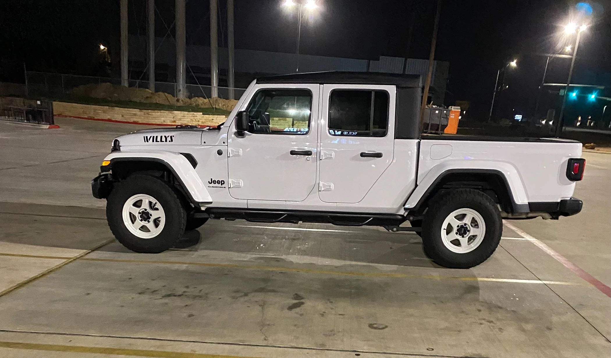 Jeep Gladiator Tire size IMG_0374