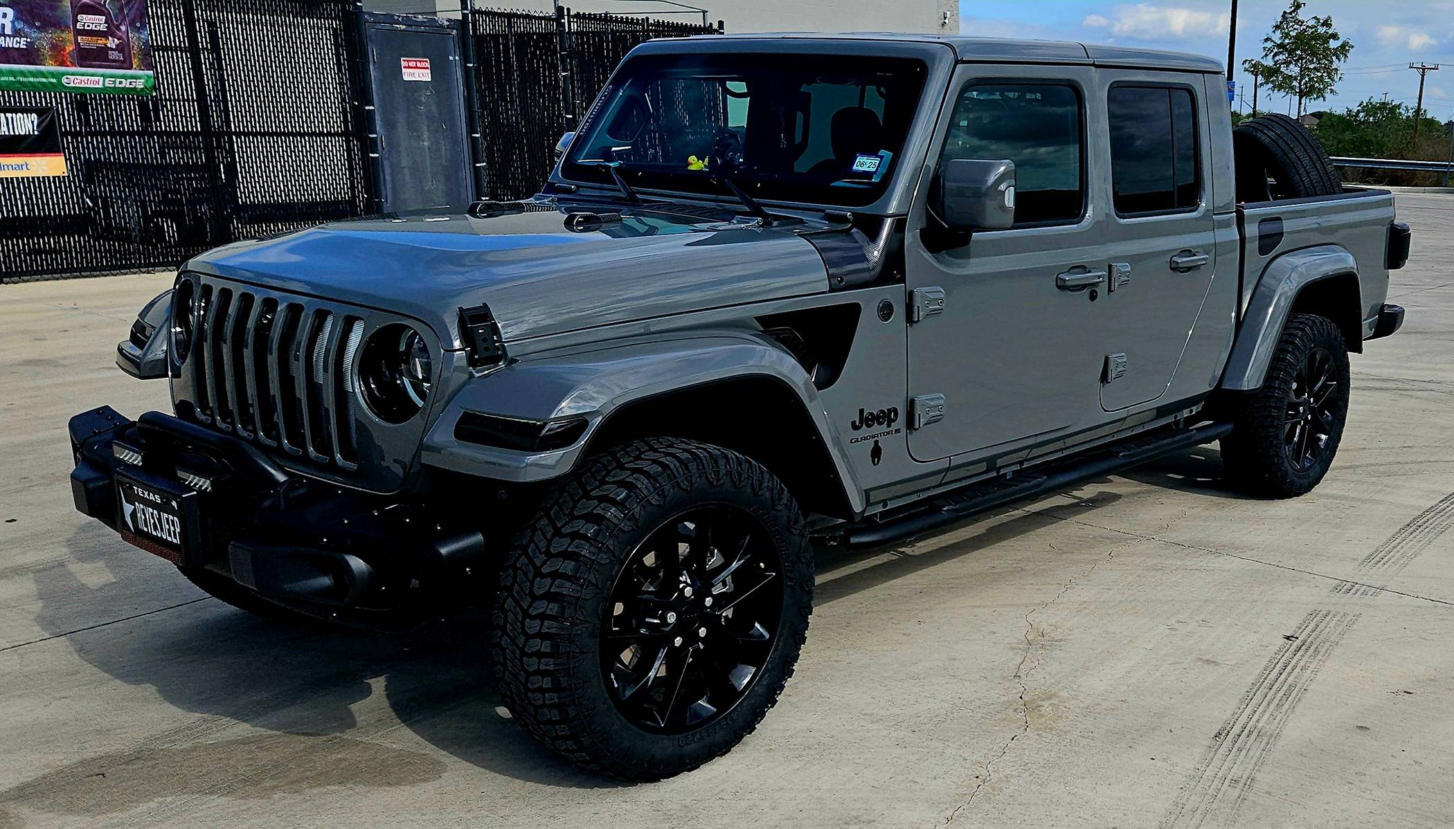 Jeep Gladiator New to me High Altitude Gladiator 20231013_161024