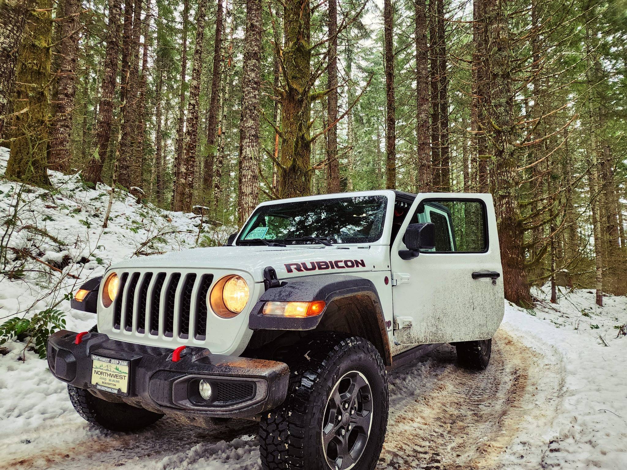 Jeep Gladiator New member with new '23 JT 428601251_10233981194498461_5096863426213254216_n - Copy