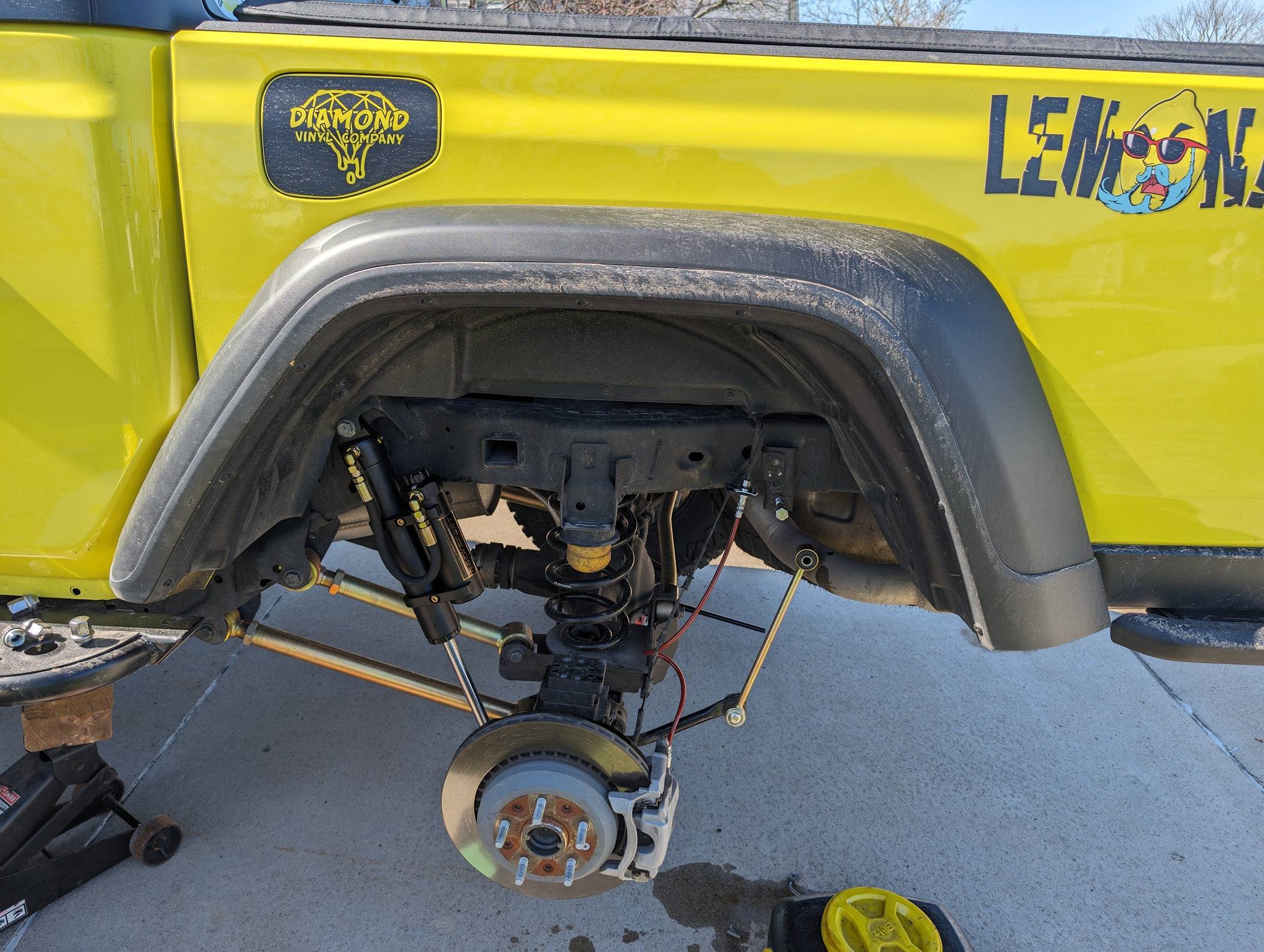 Jeep Gladiator Metalcloak RockSport Blacks - Adjustable Reservoir Shocks - Now Available PXL_20240316_170121031.RAW-01.COVER