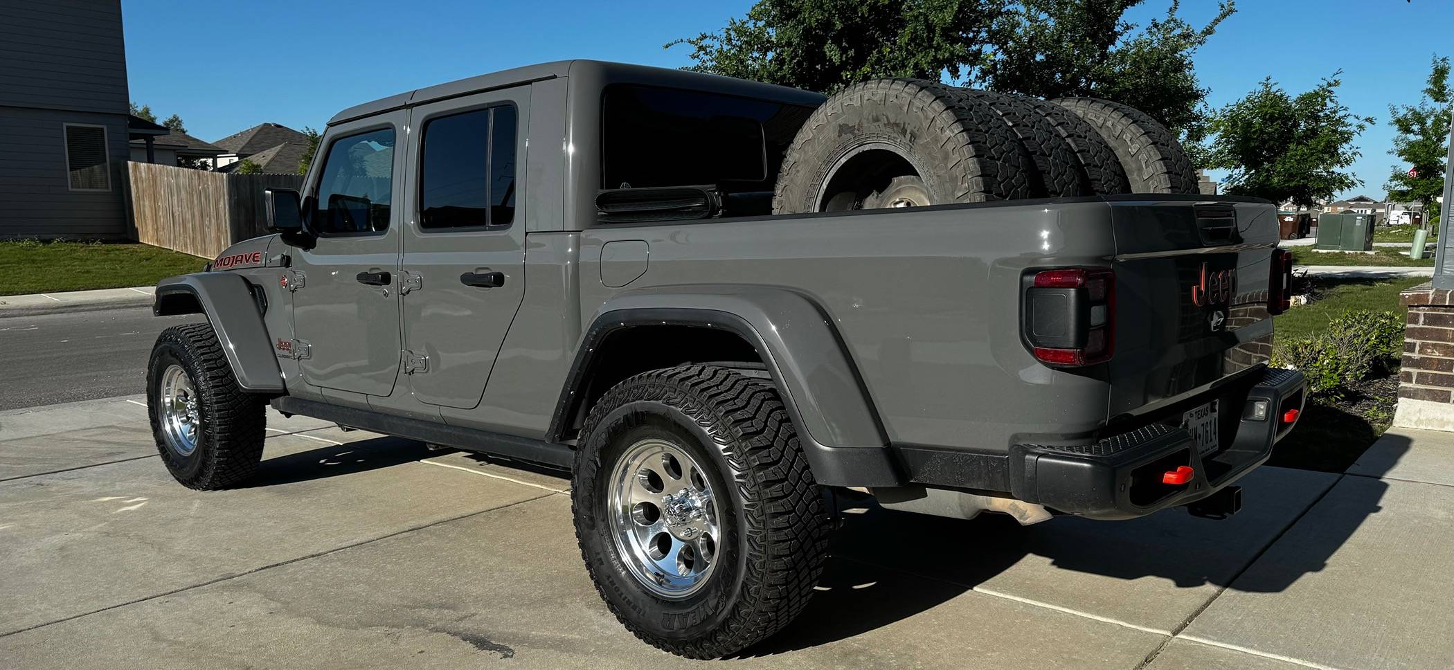 Jeep Gladiator Goodyear territory MT and Ion alloy 171 IMG_4659