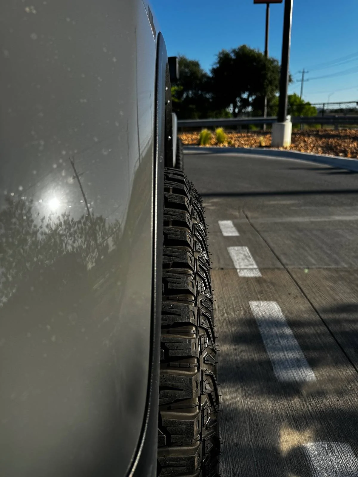 Jeep Gladiator Goodyear territory MT and Ion alloy 171 IMG_4650